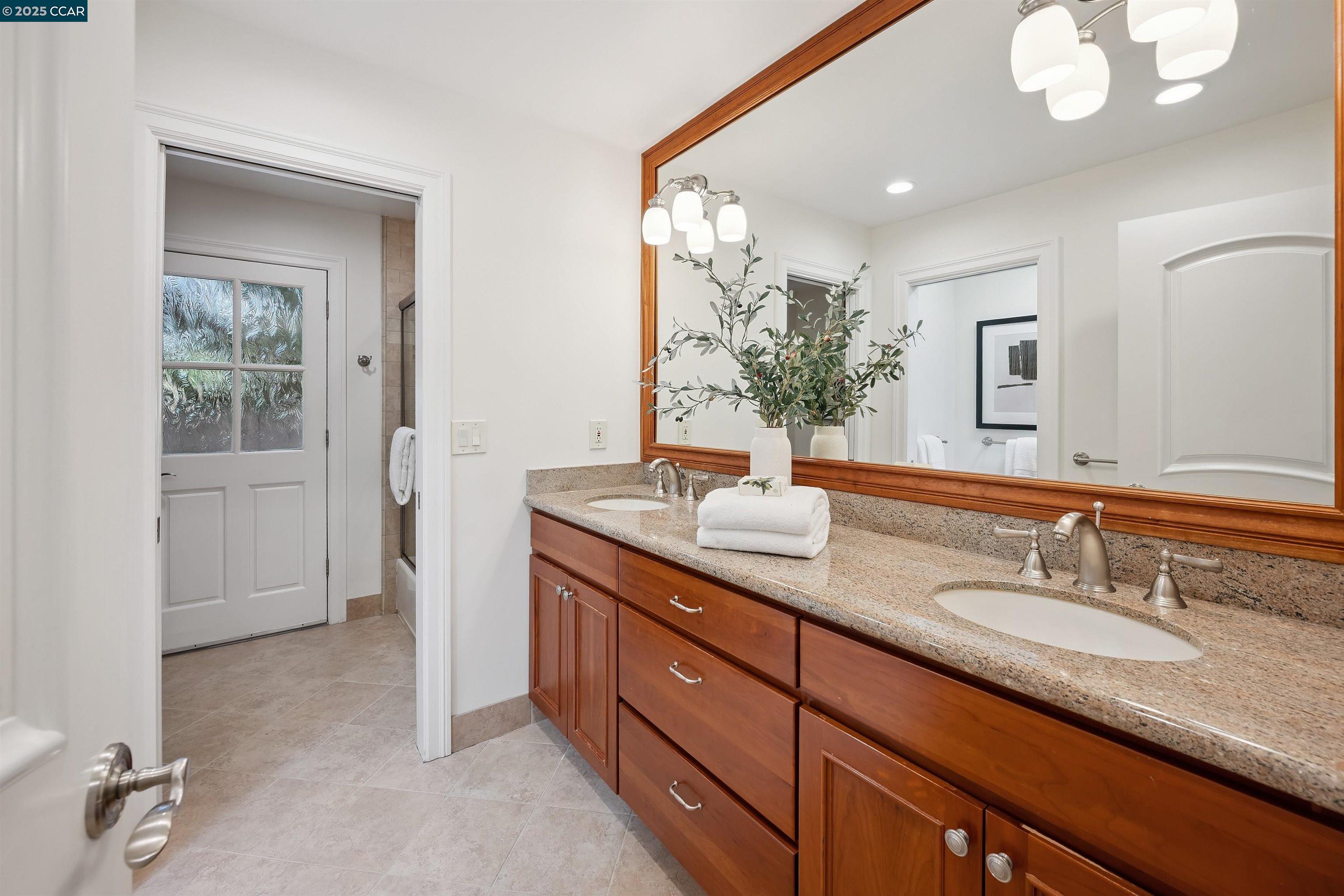 2142 Deer Oak Way