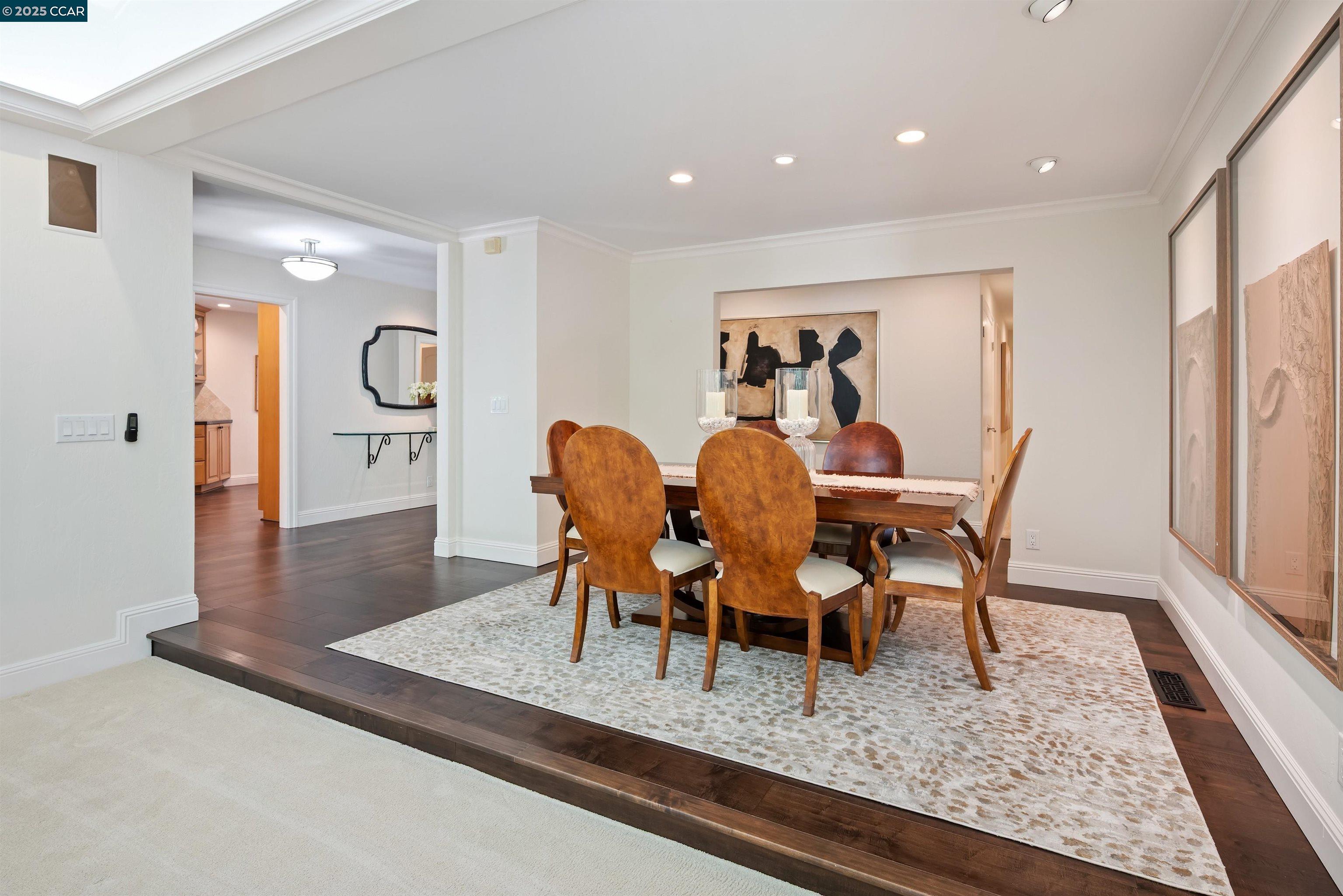 2142 Deer Oak Way