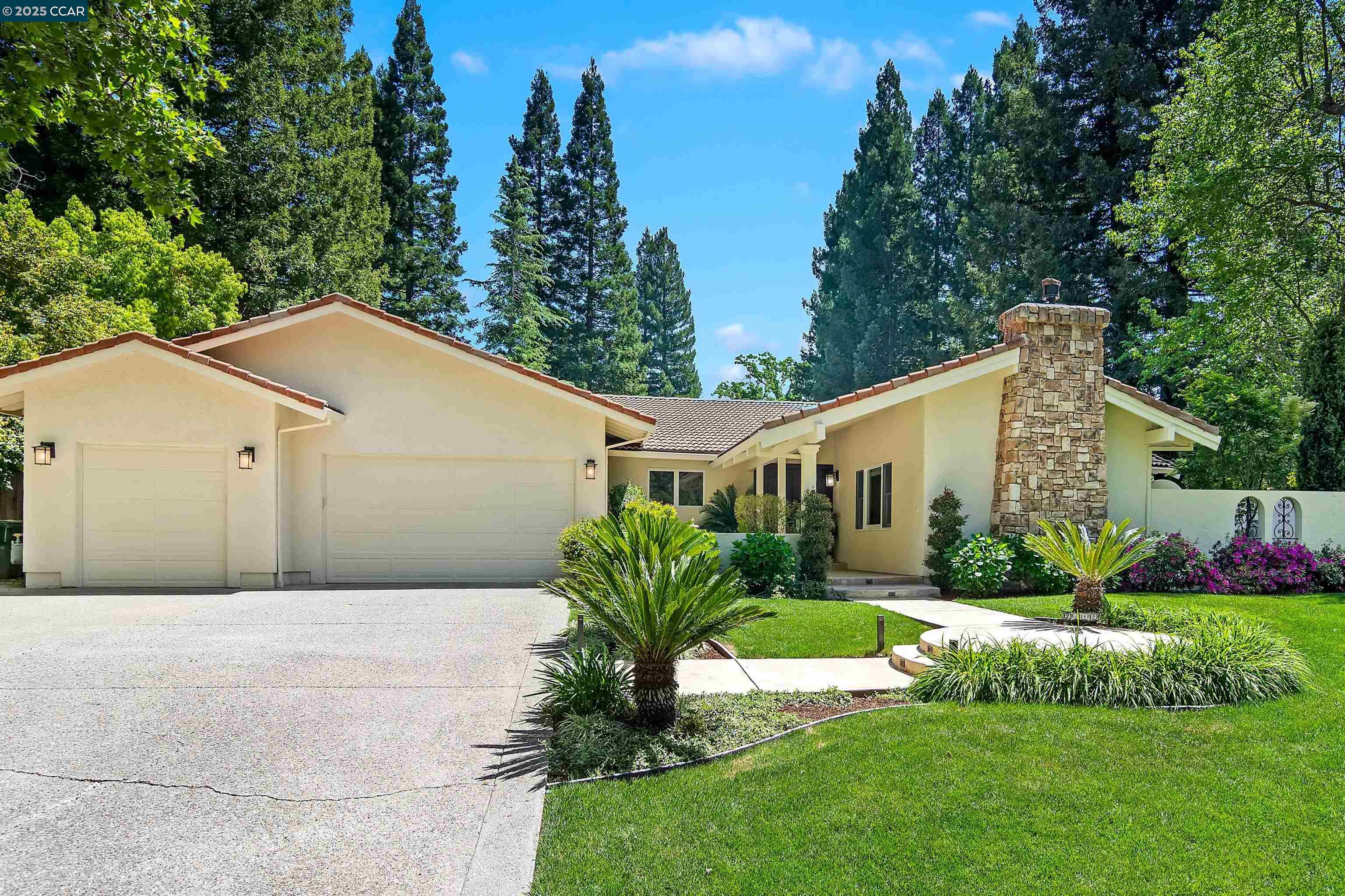 2142 Deer Oak Way