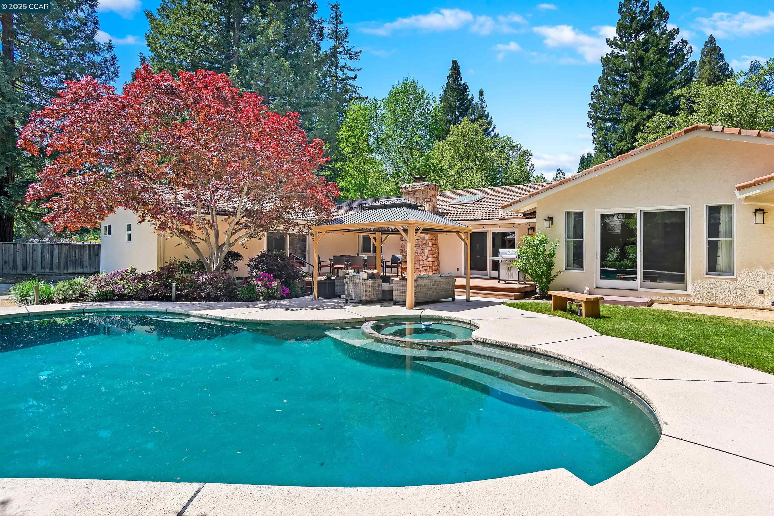 2142 Deer Oak Way