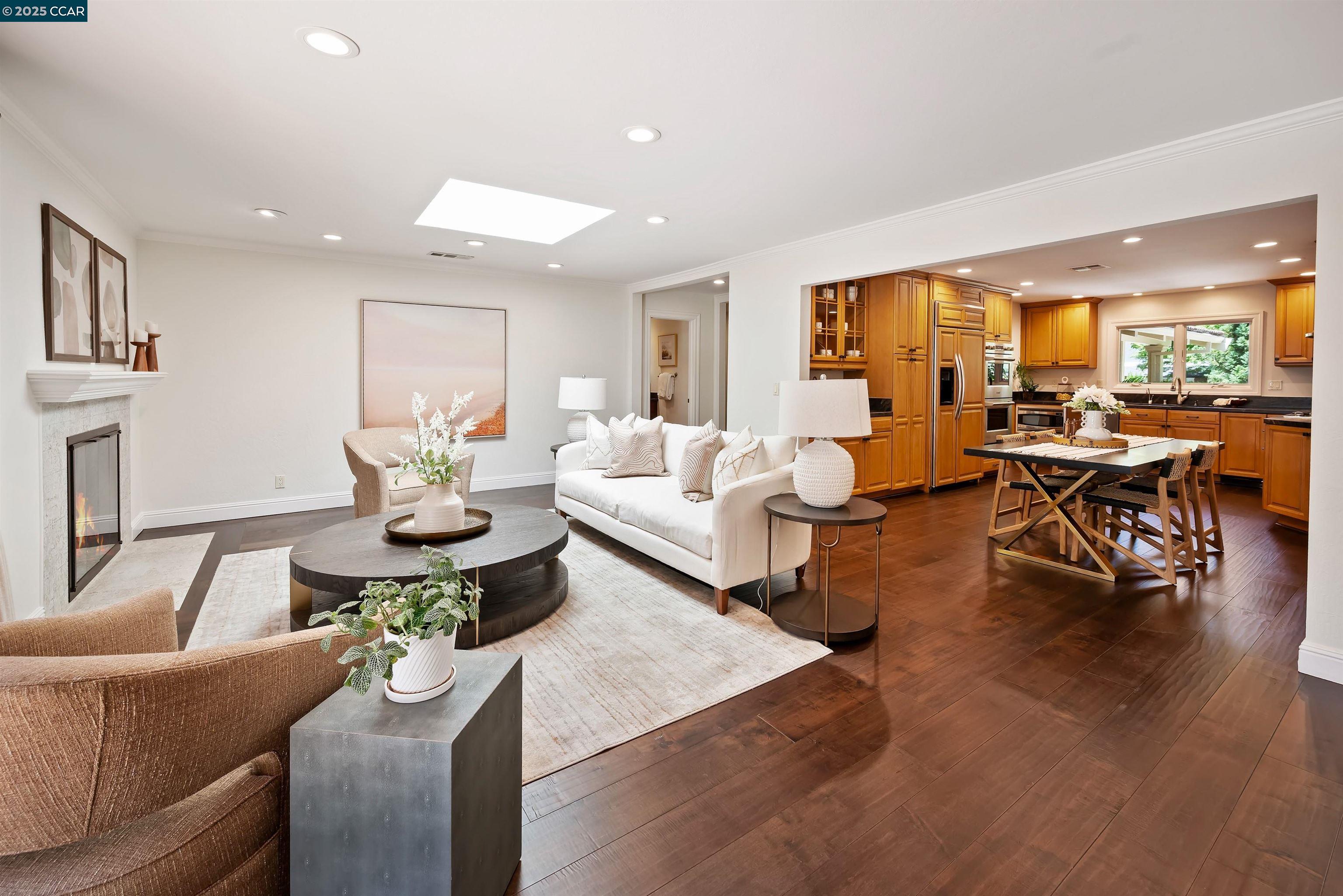2142 Deer Oak Way