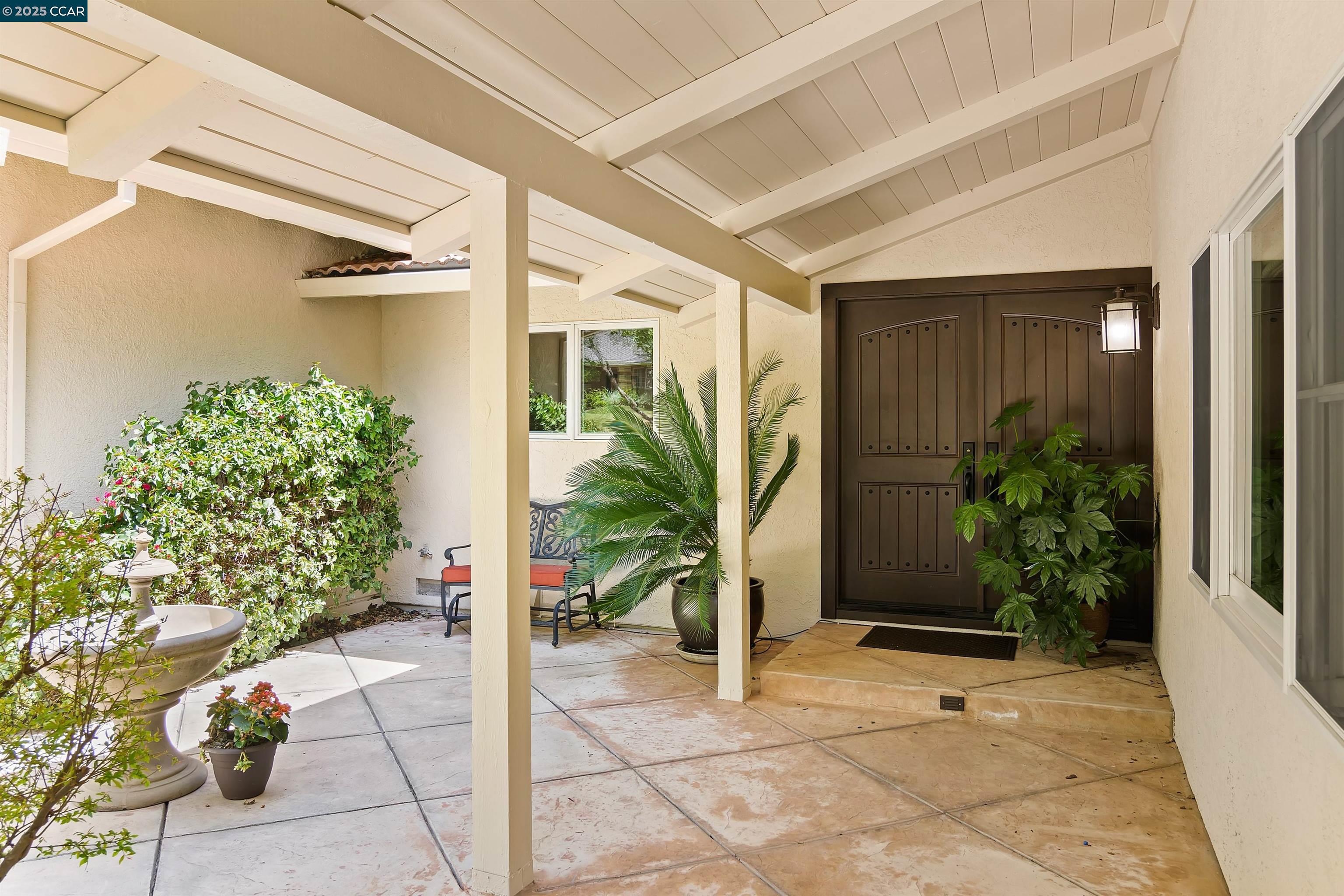 2142 Deer Oak Way