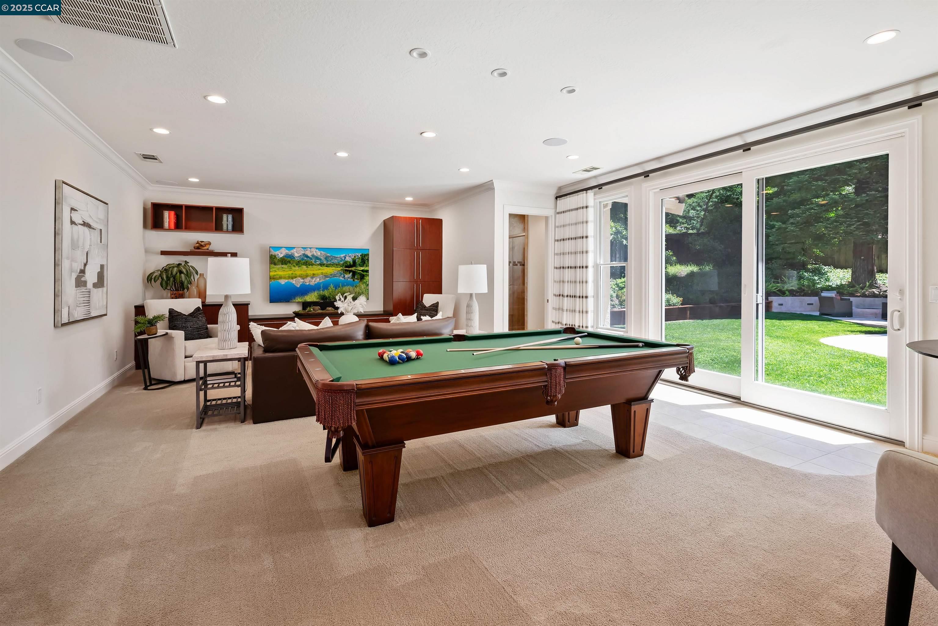 2142 Deer Oak Way