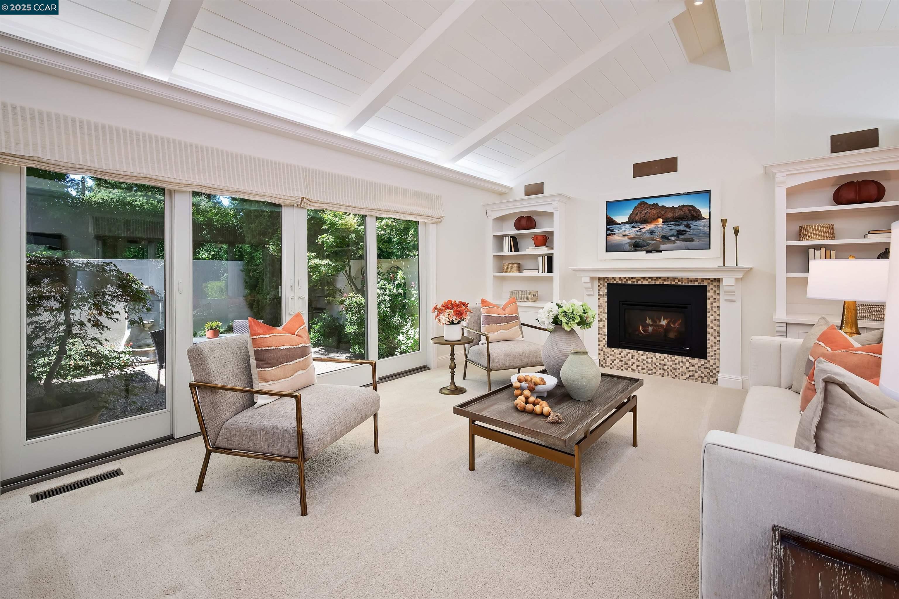 2142 Deer Oak Way