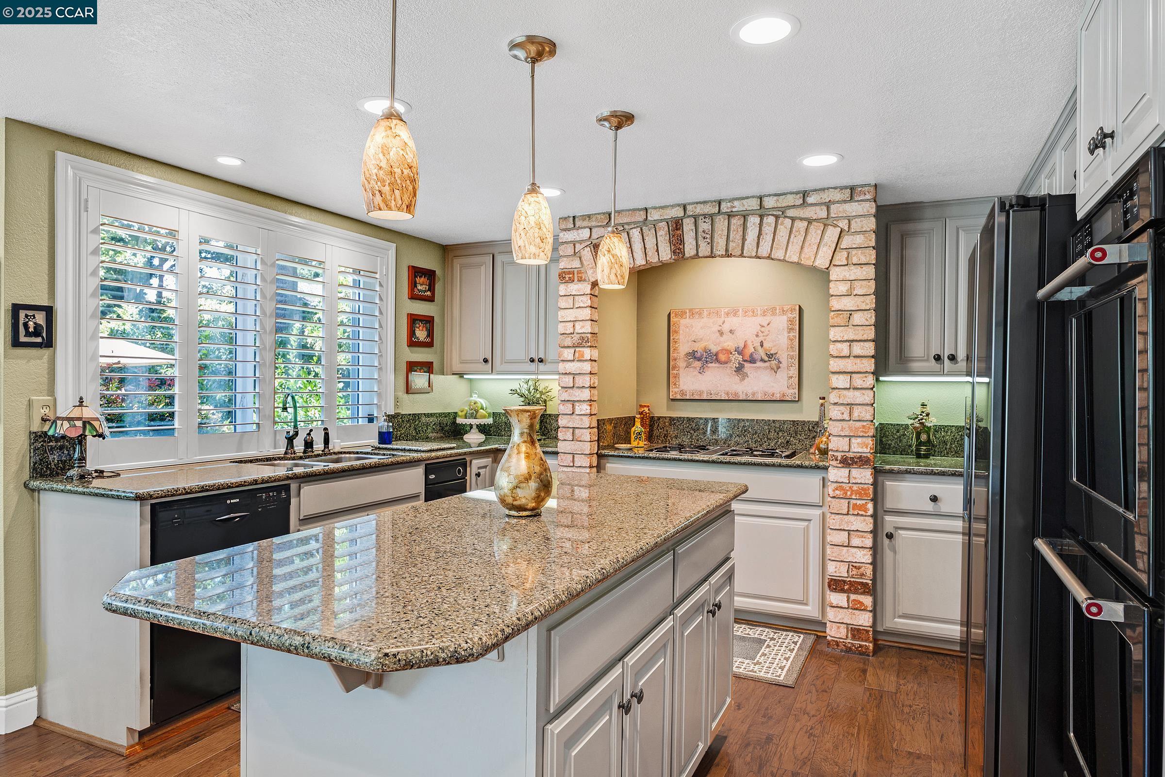 100 Chadbourne Dr