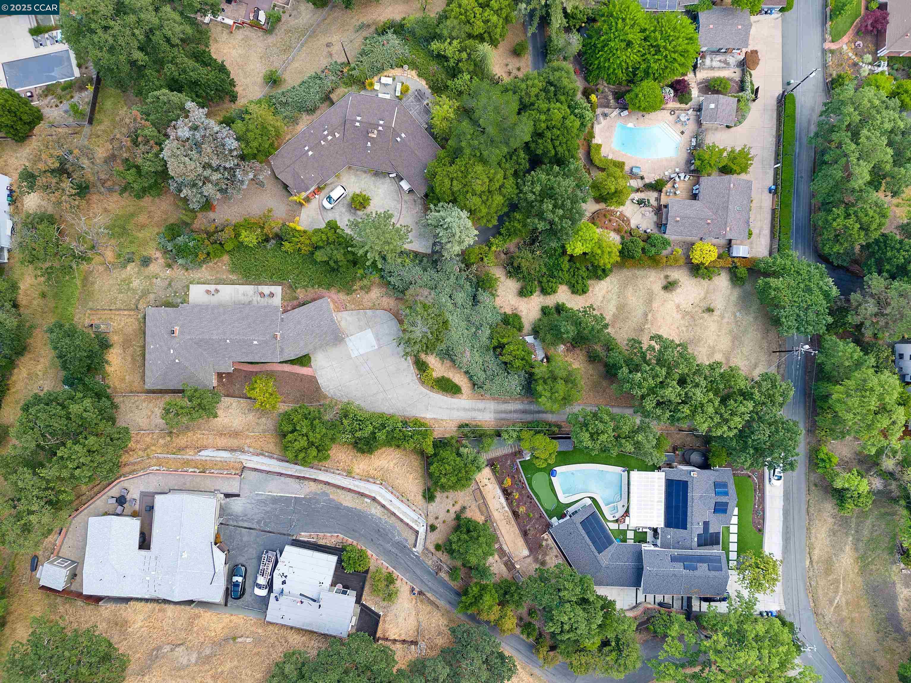 1810 Meadow Lane