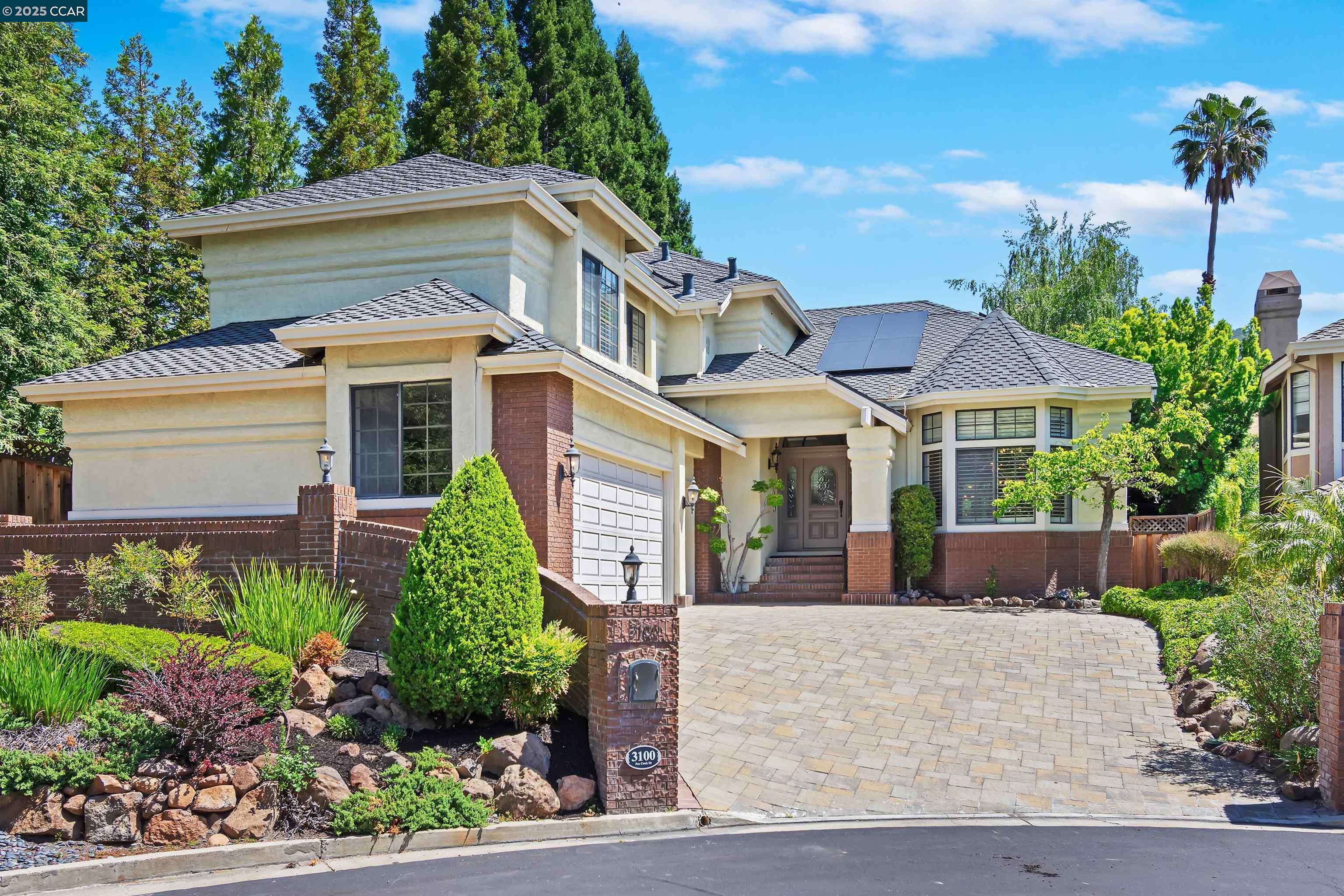 3100 Fox Creek Dr
