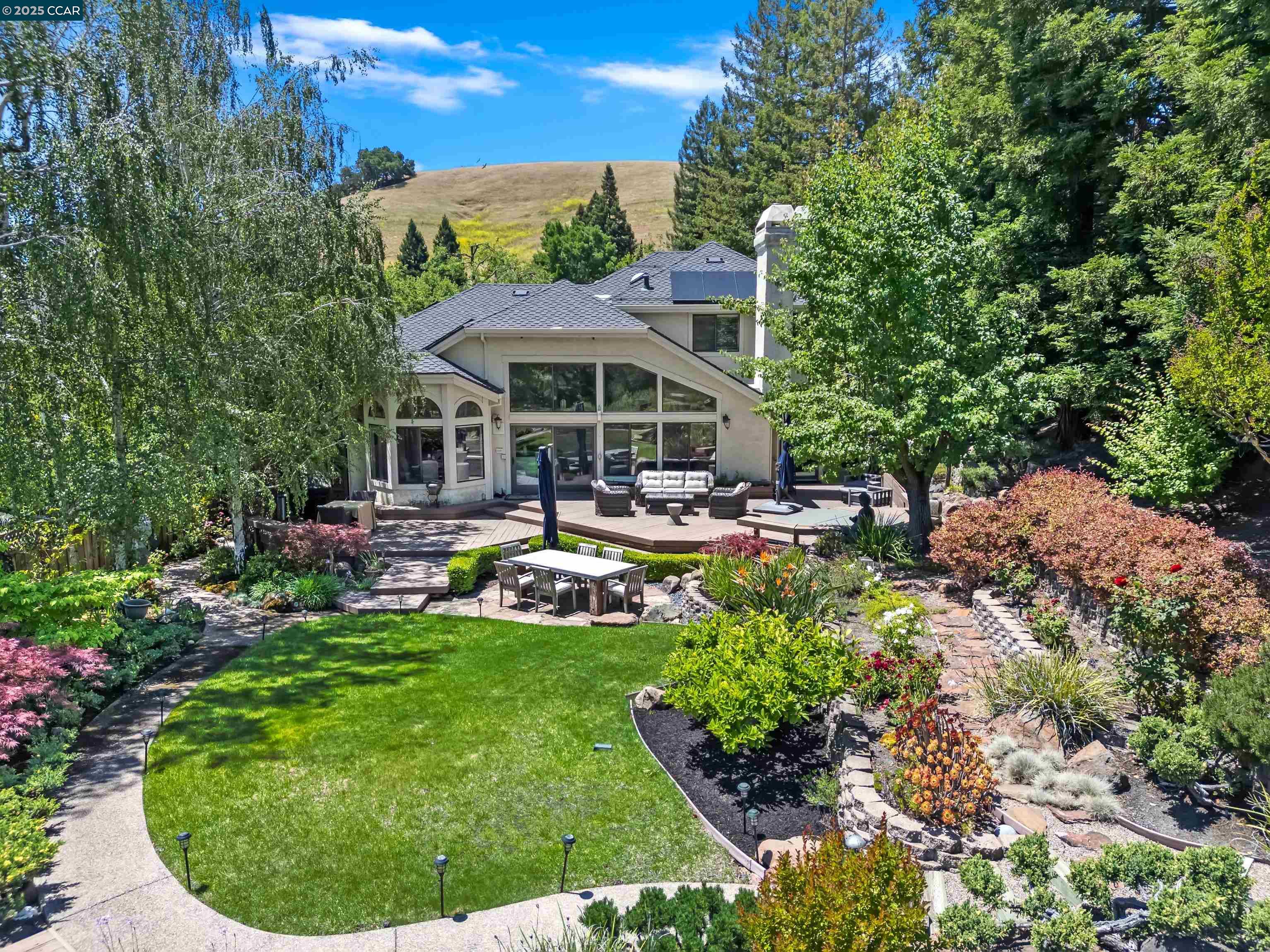 3100 Fox Creek Dr