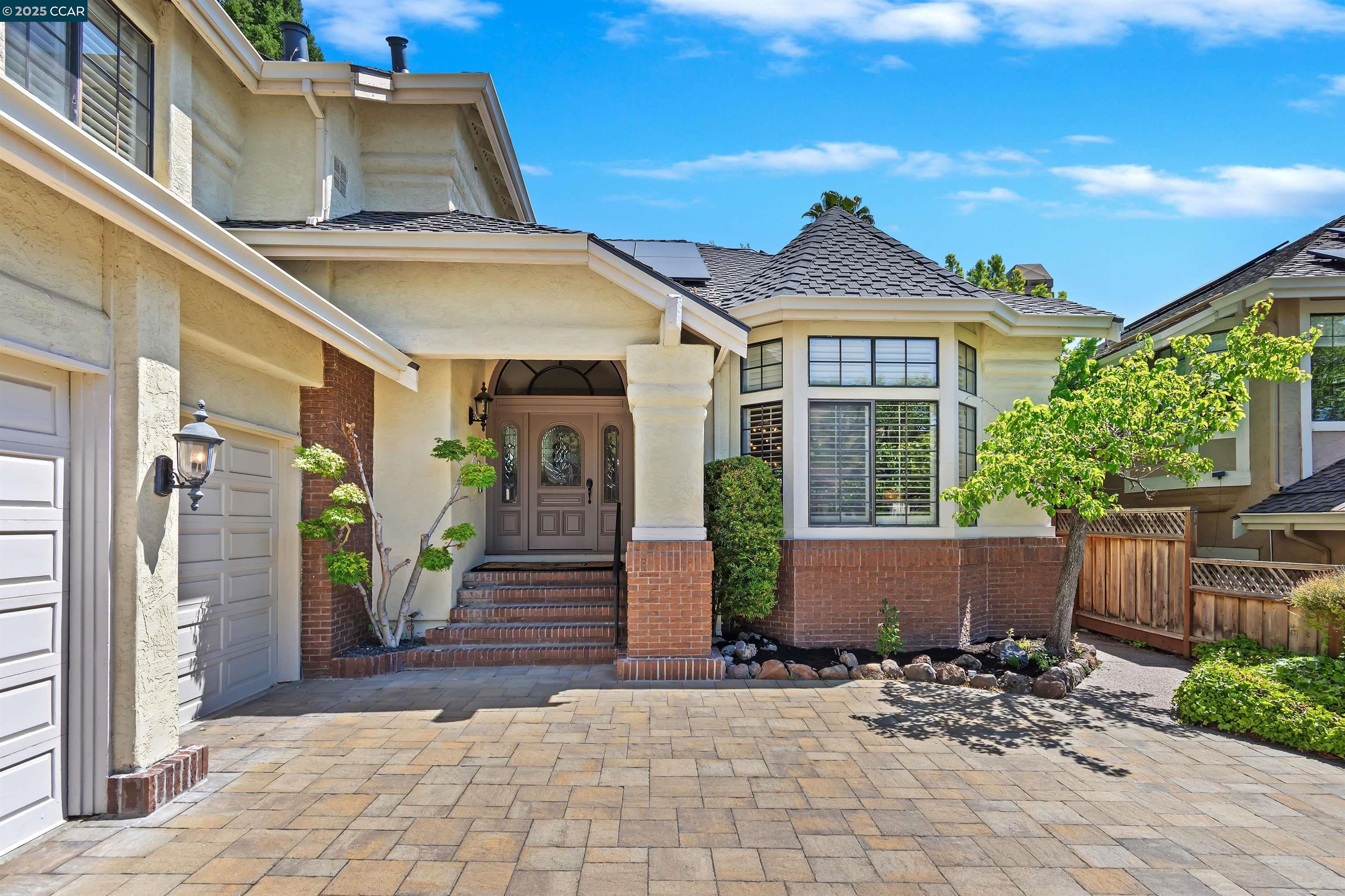 3100 Fox Creek Dr