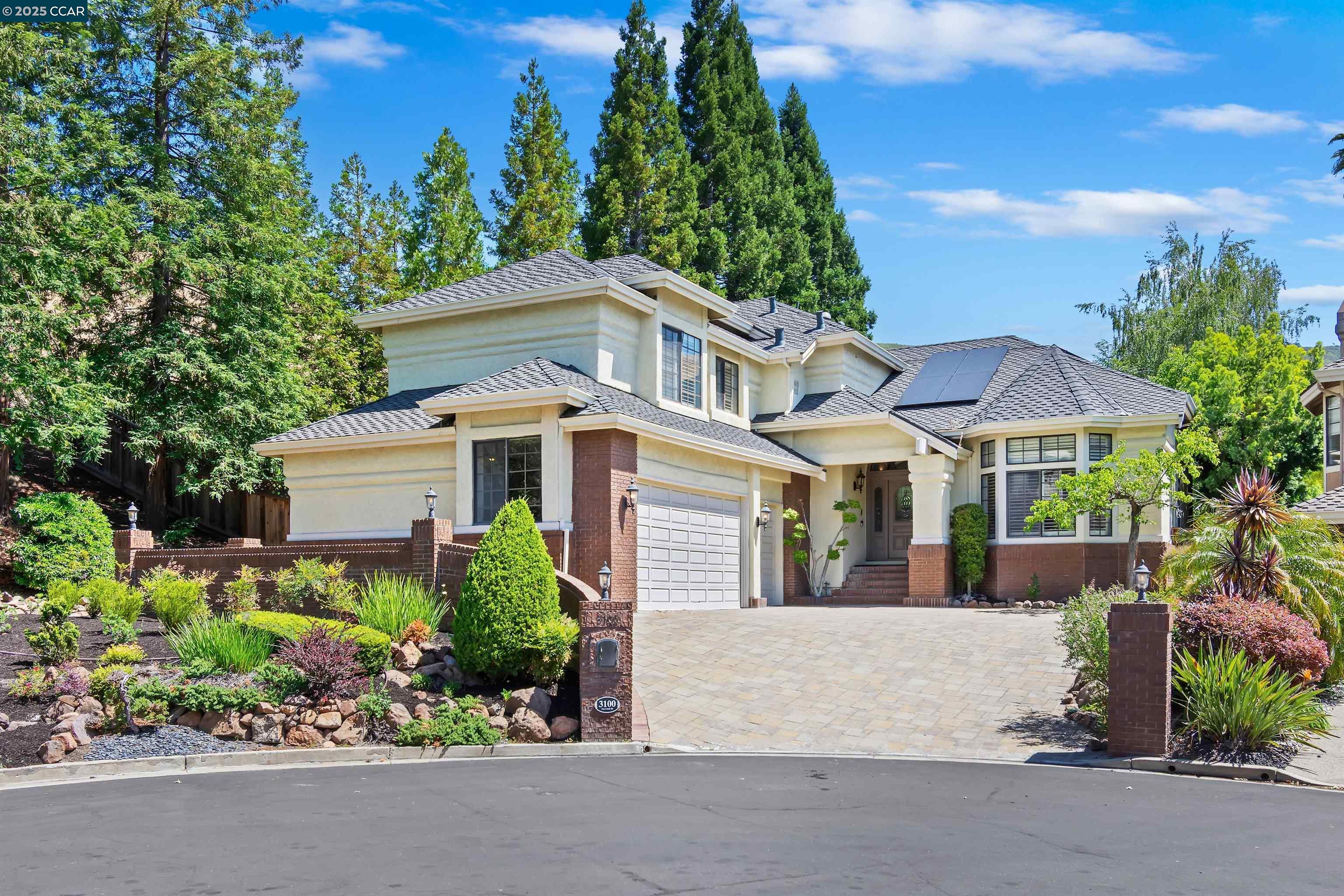 3100 Fox Creek Dr