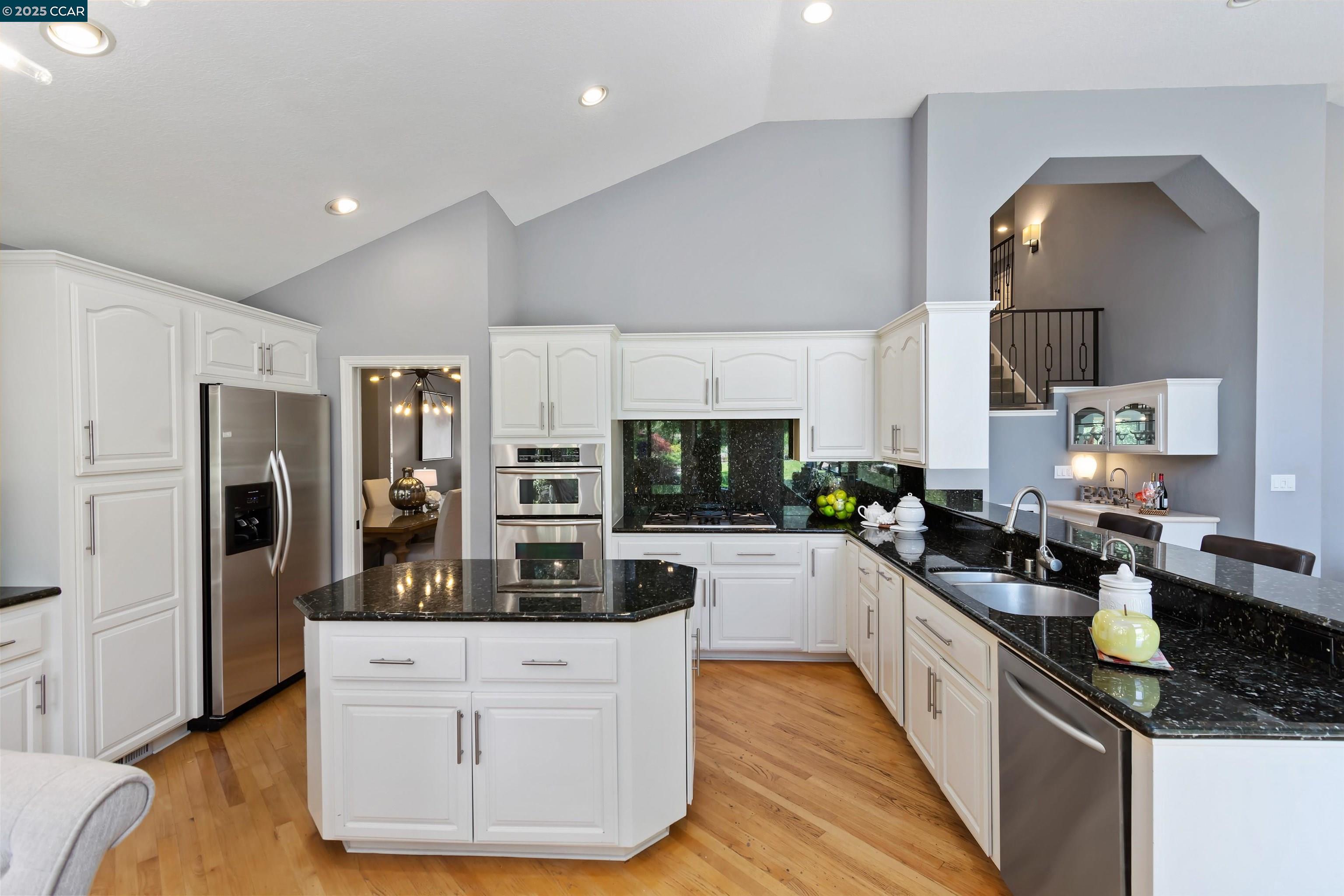 3100 Fox Creek Dr