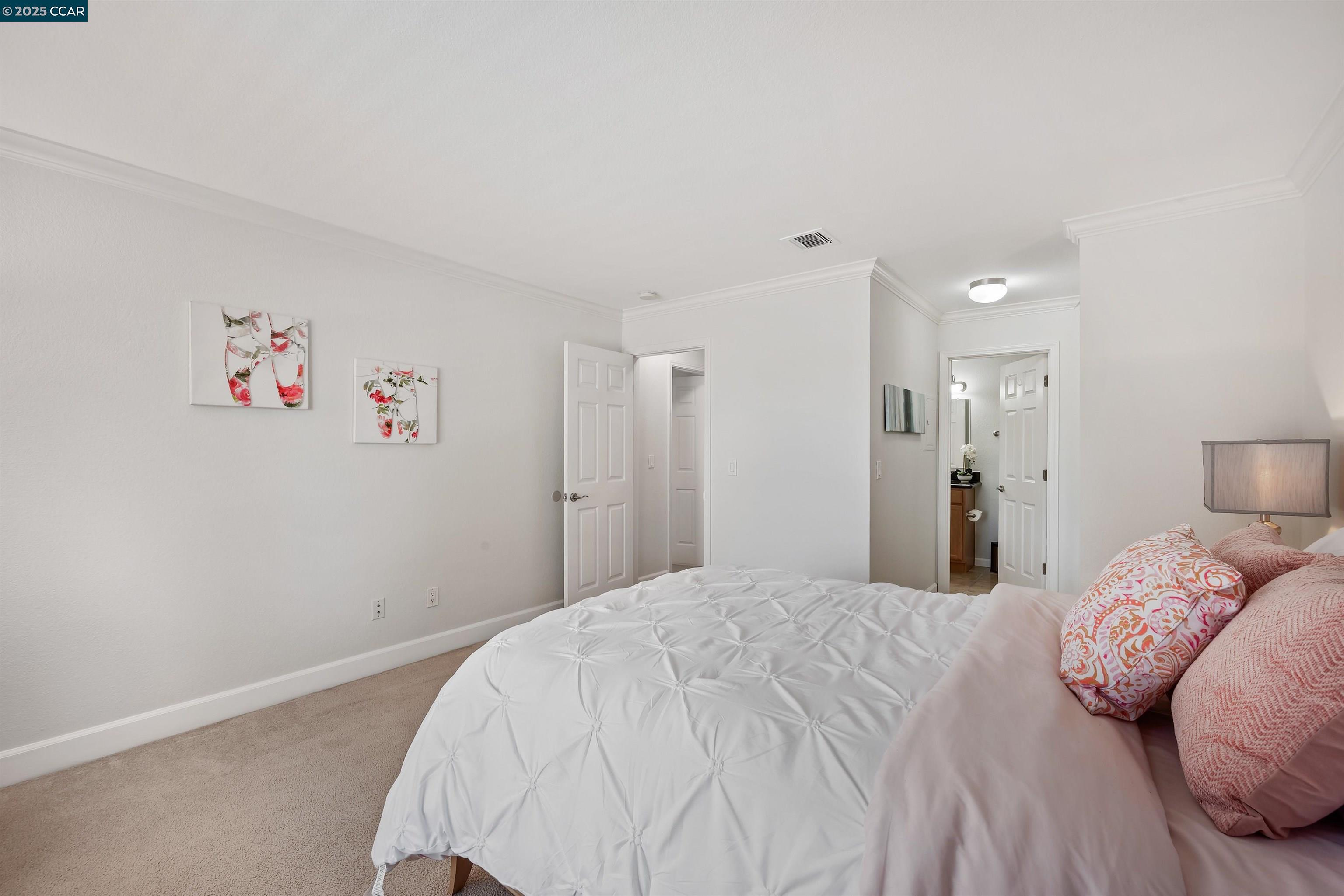 332 Eastridge Dr