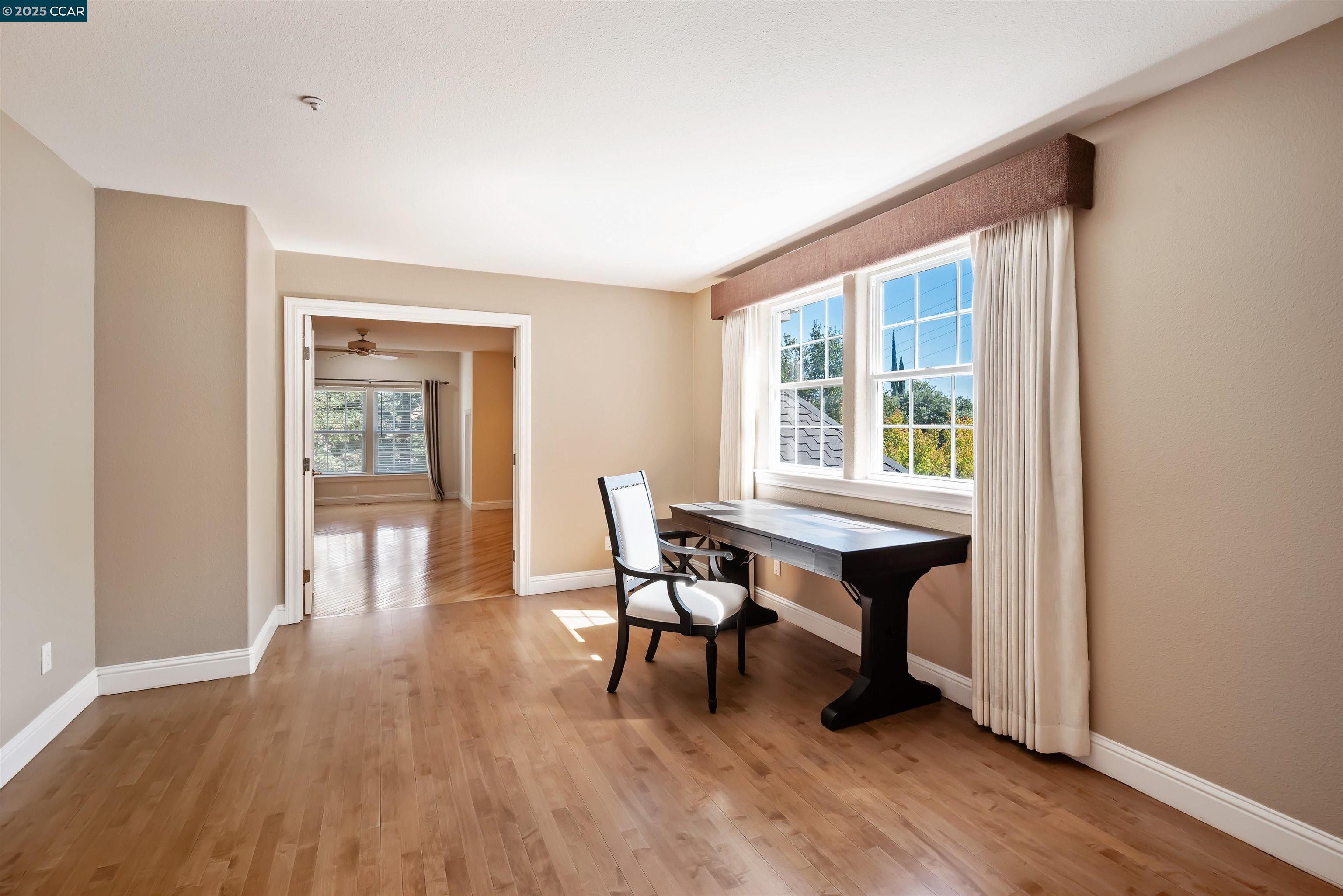 20 Oak Crest Lane