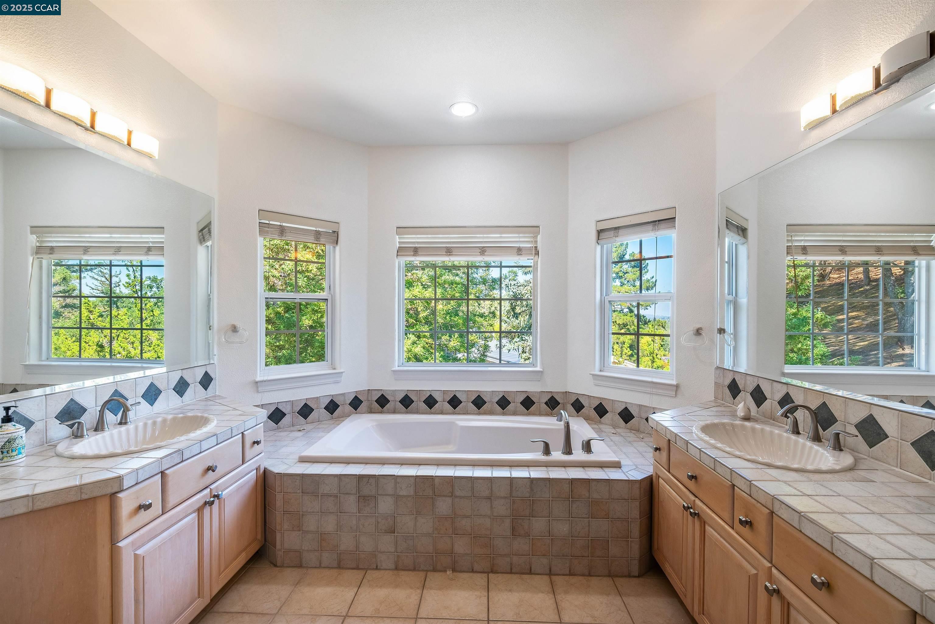 20 Oak Crest Lane
