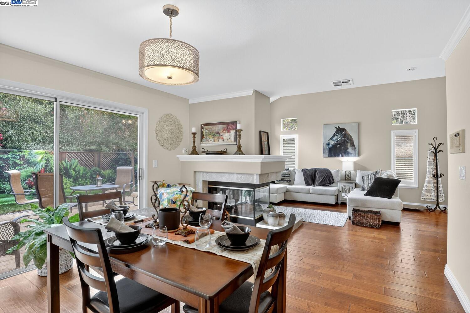 214 Bellflower Dr