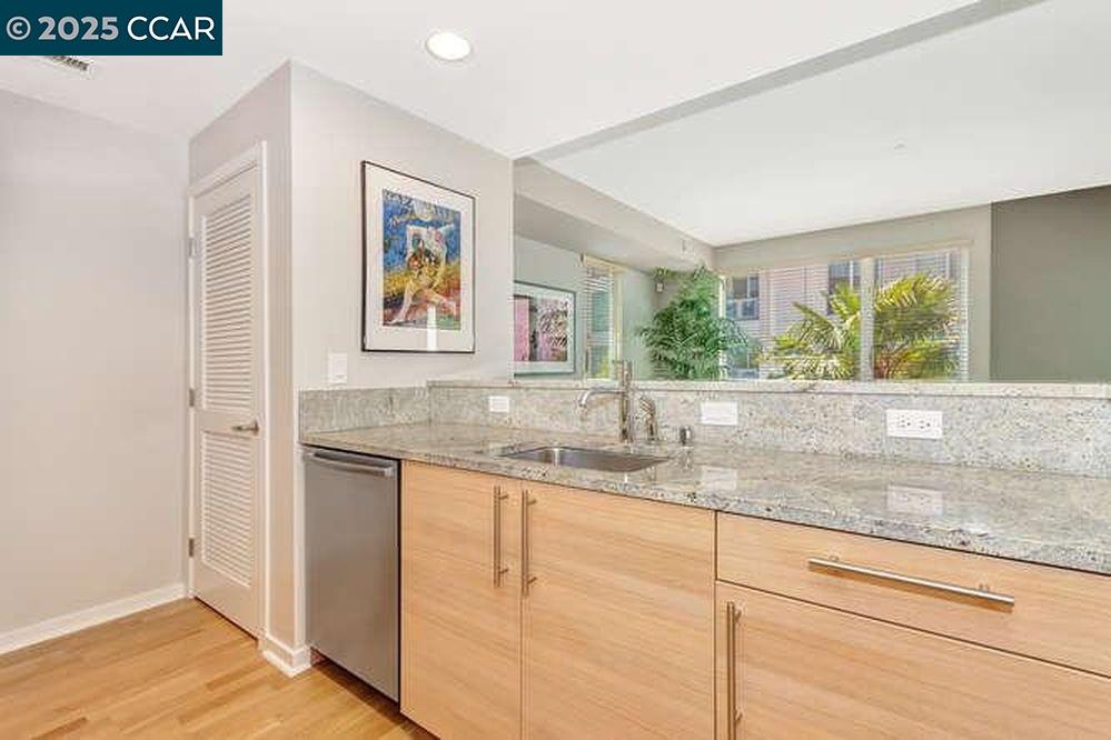 1655 N California Blvd # 259