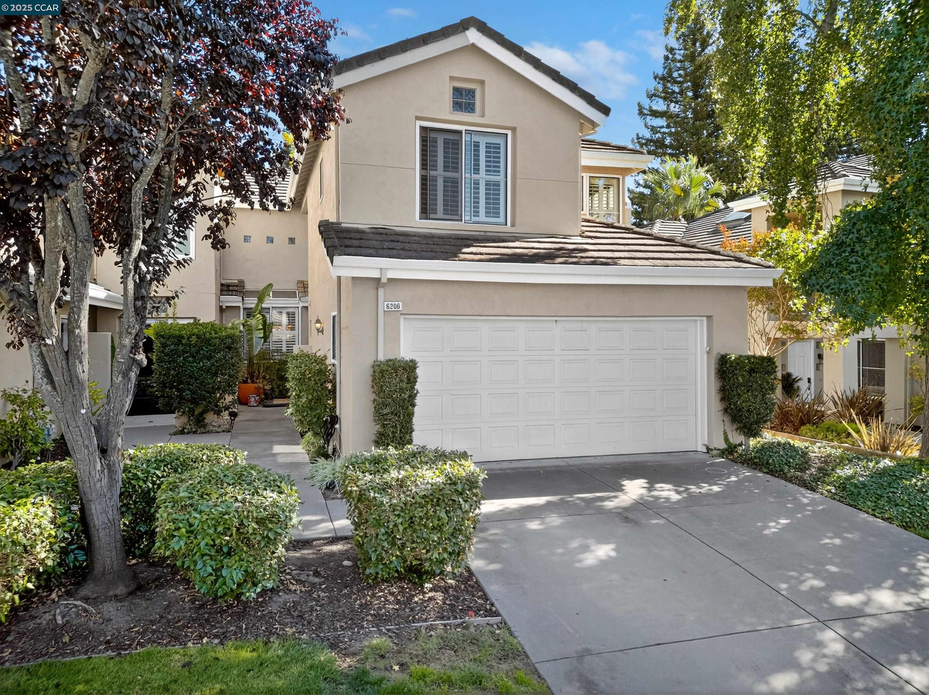 6206 Lakeview Cir