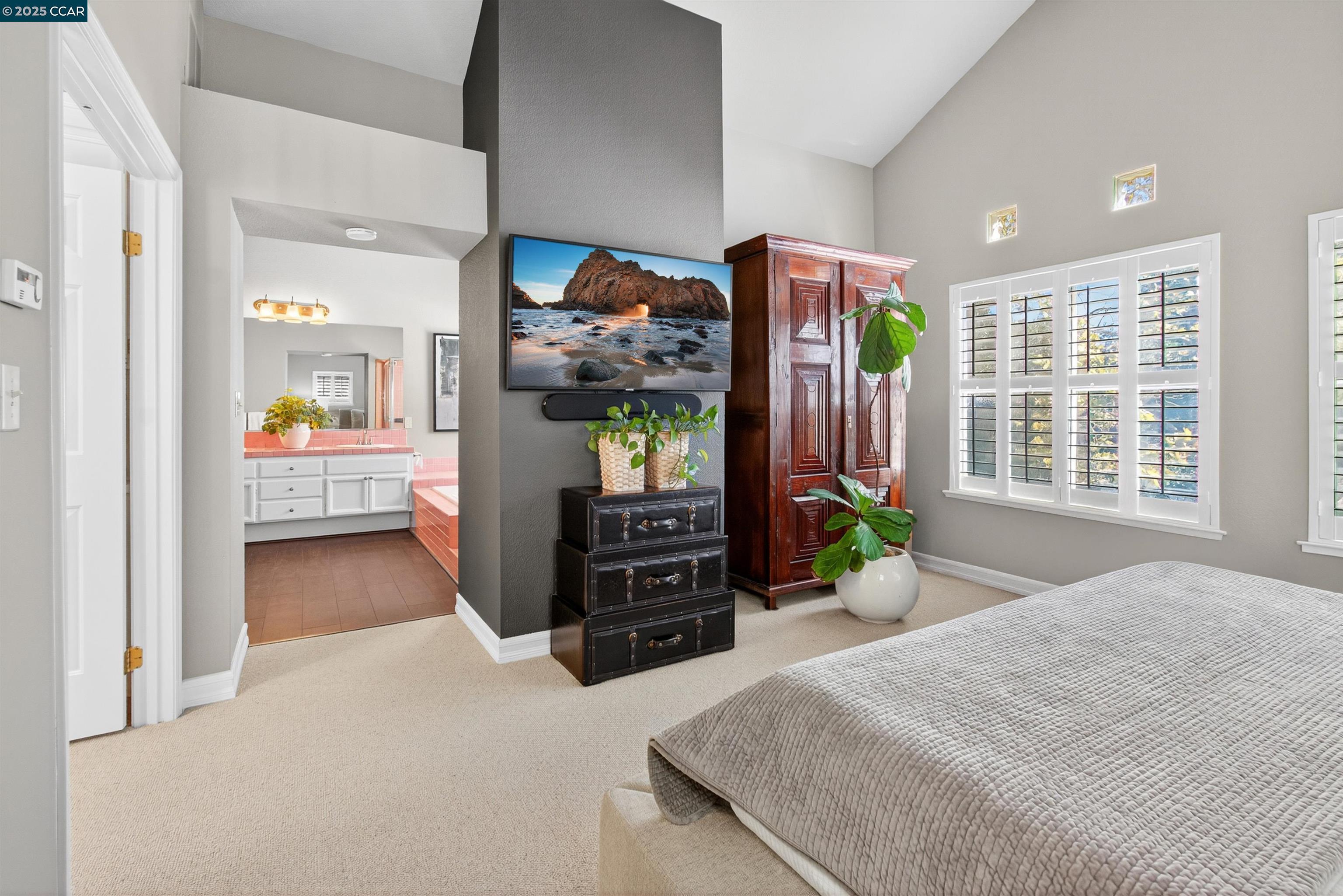 6206 Lakeview Cir