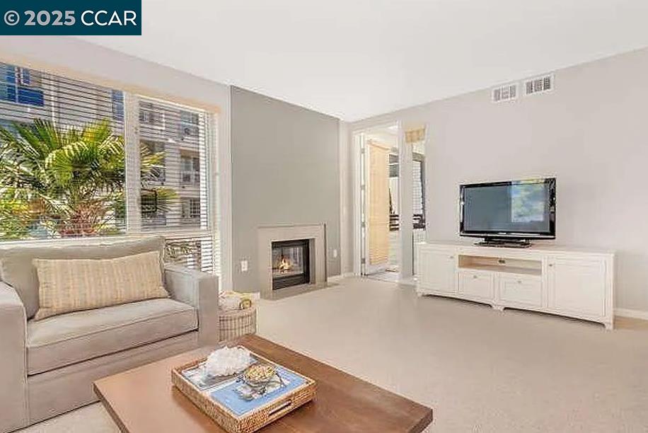 1655 N California Blvd # 259