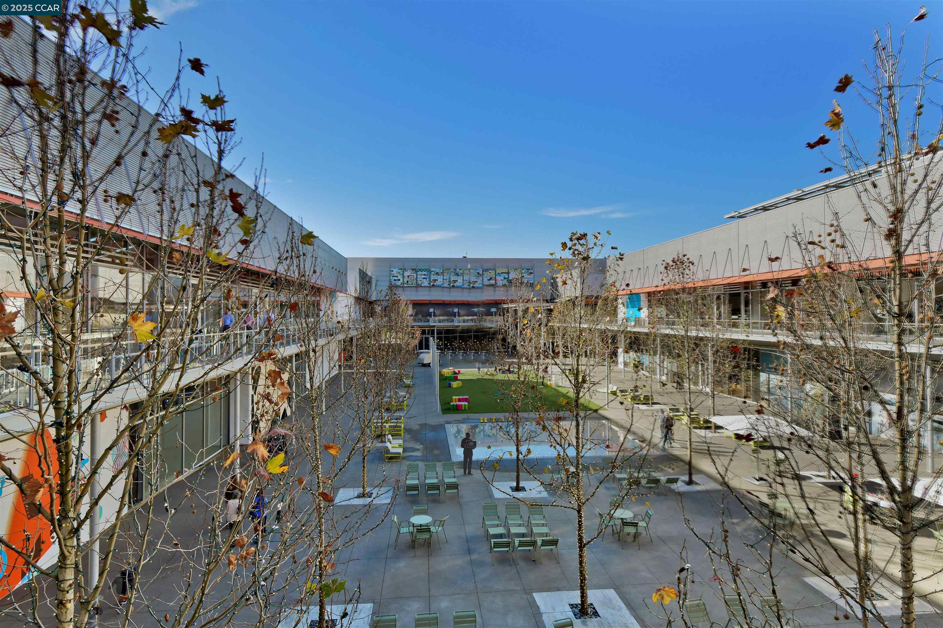 255 Reflections Dr # 21