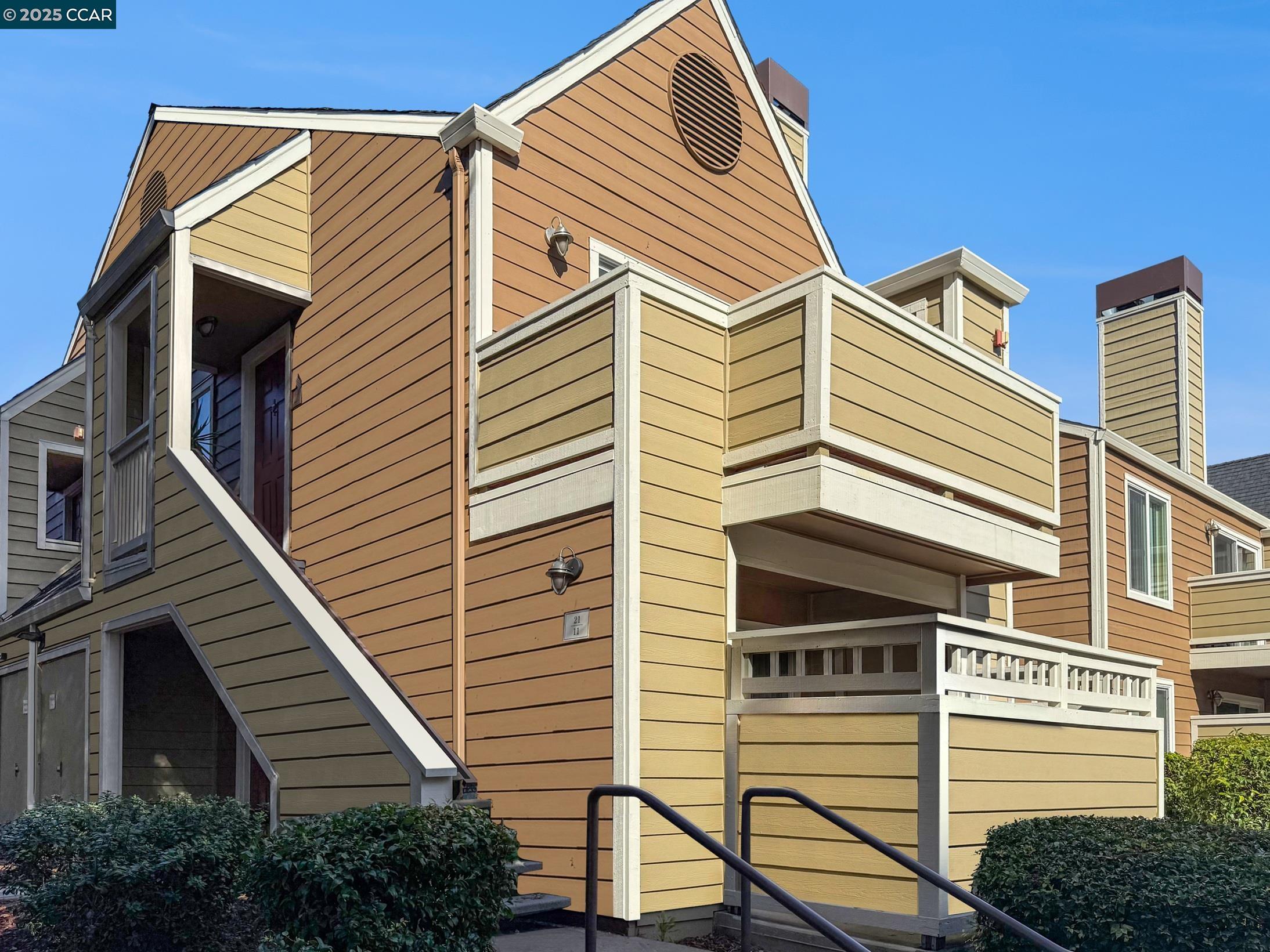 255 Reflections Dr # 21