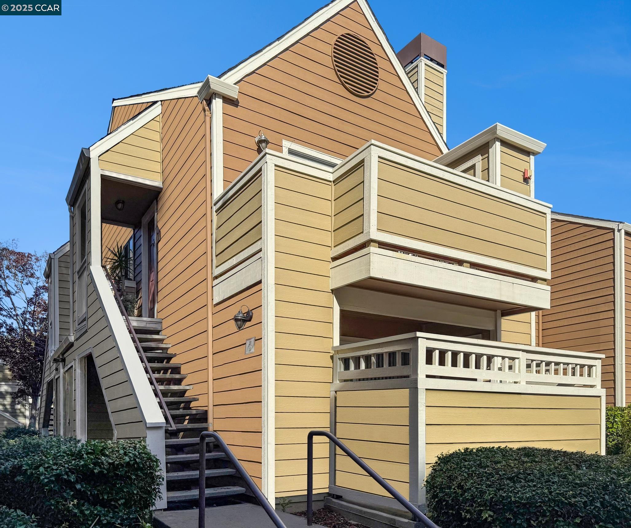 255 Reflections Dr # 21