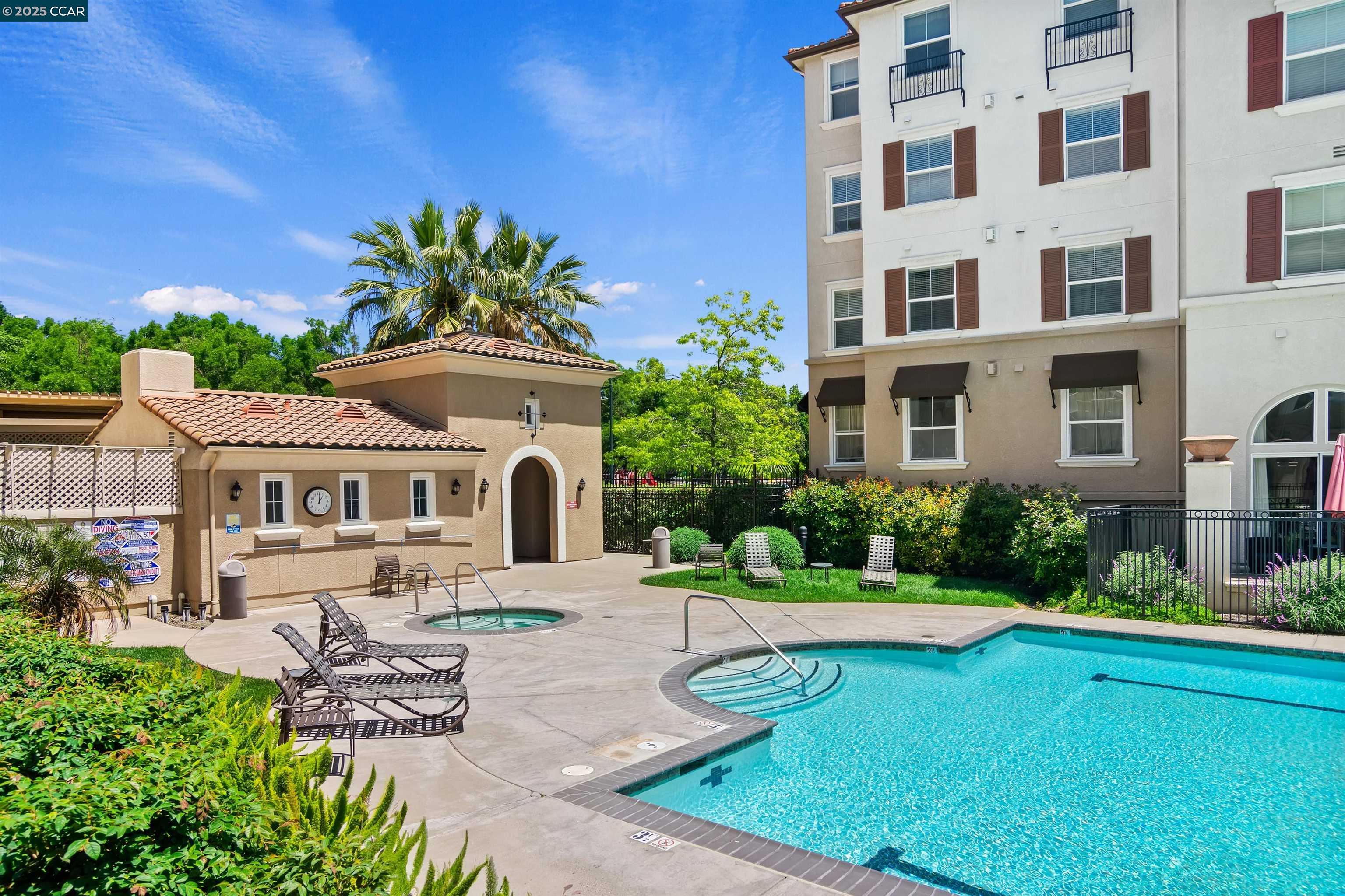 3240 Maguire Way # 401