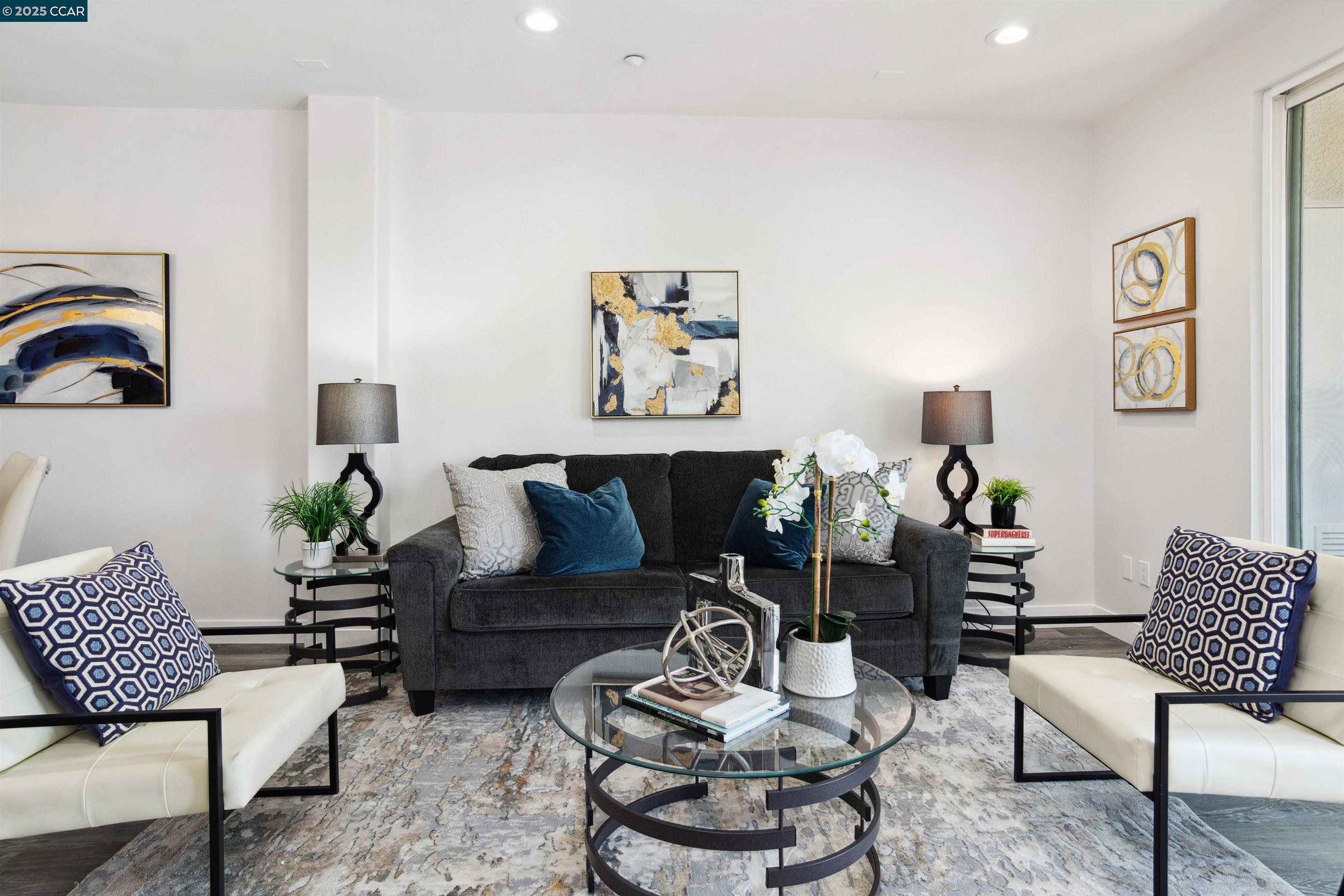 3240 Maguire Way # 401