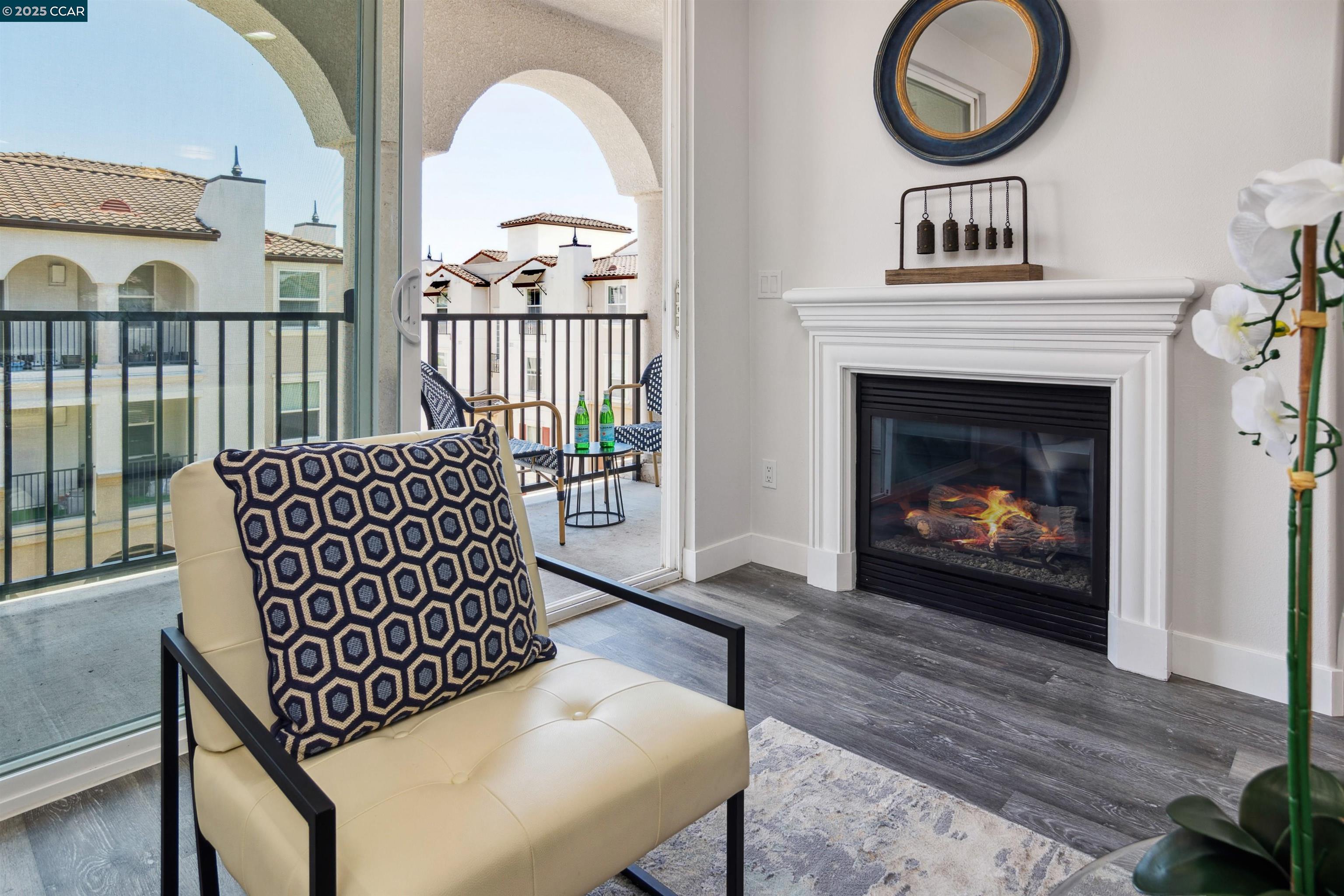 3240 Maguire Way # 401