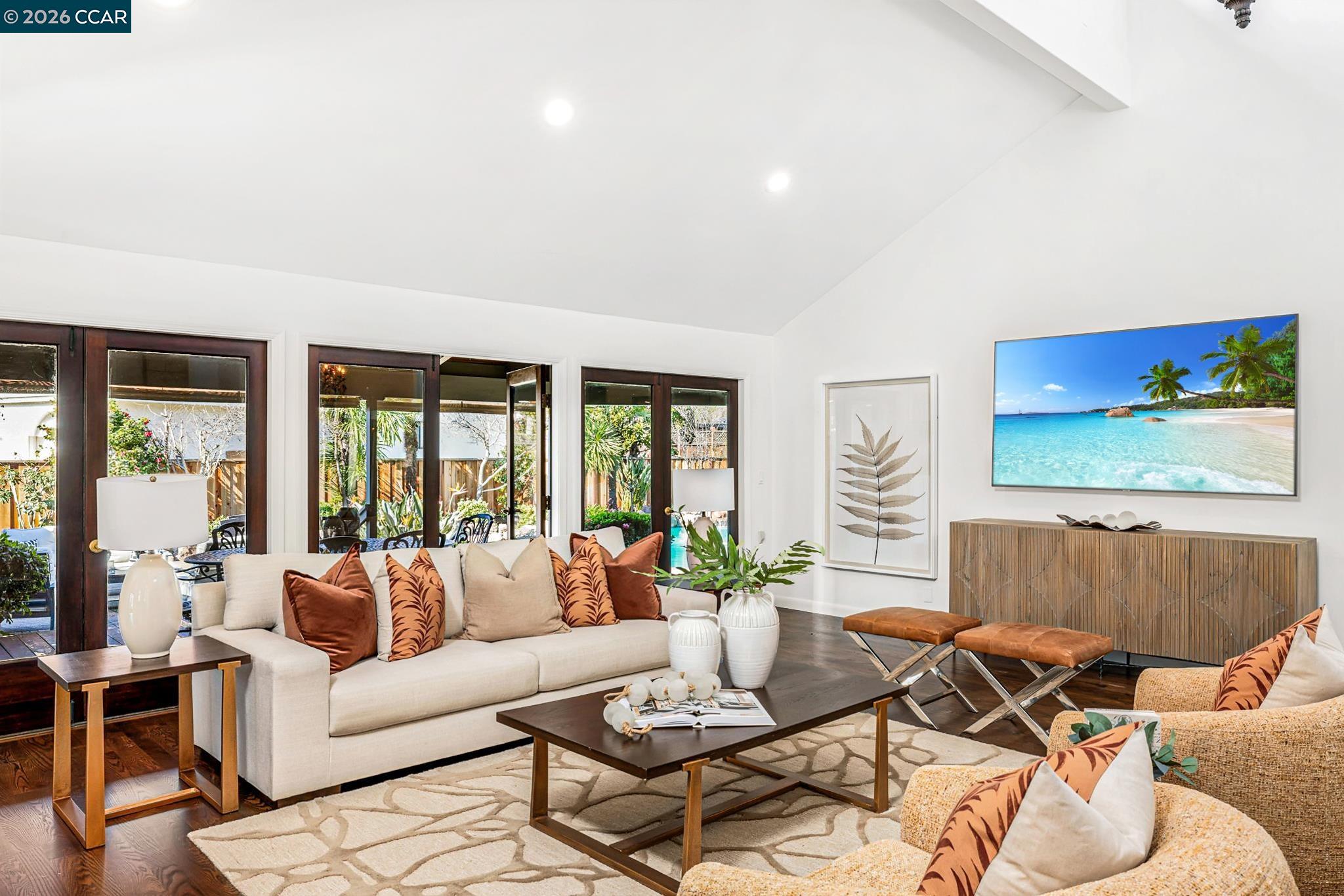 551 Blackhawk Club Dr