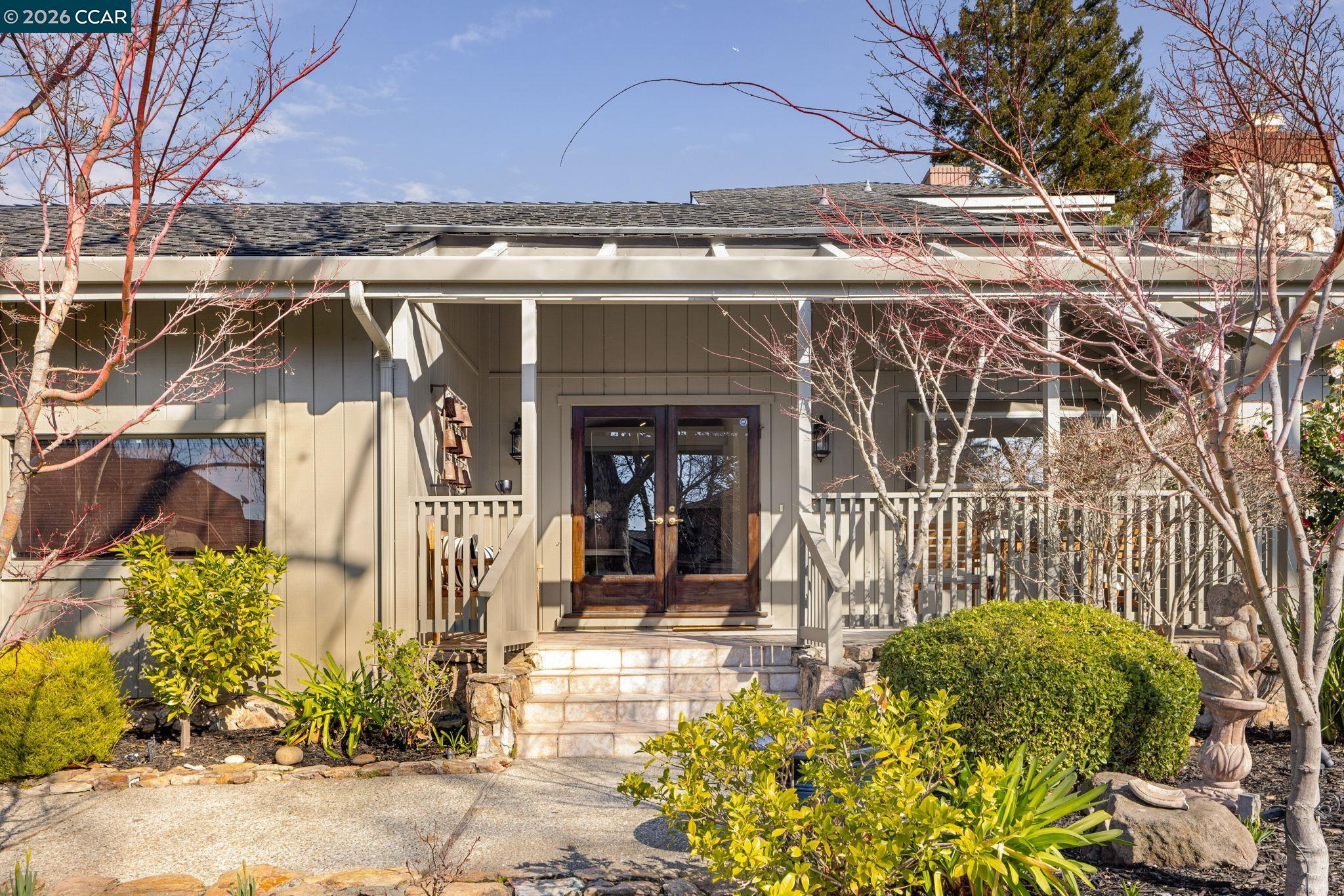 551 Blackhawk Club Dr