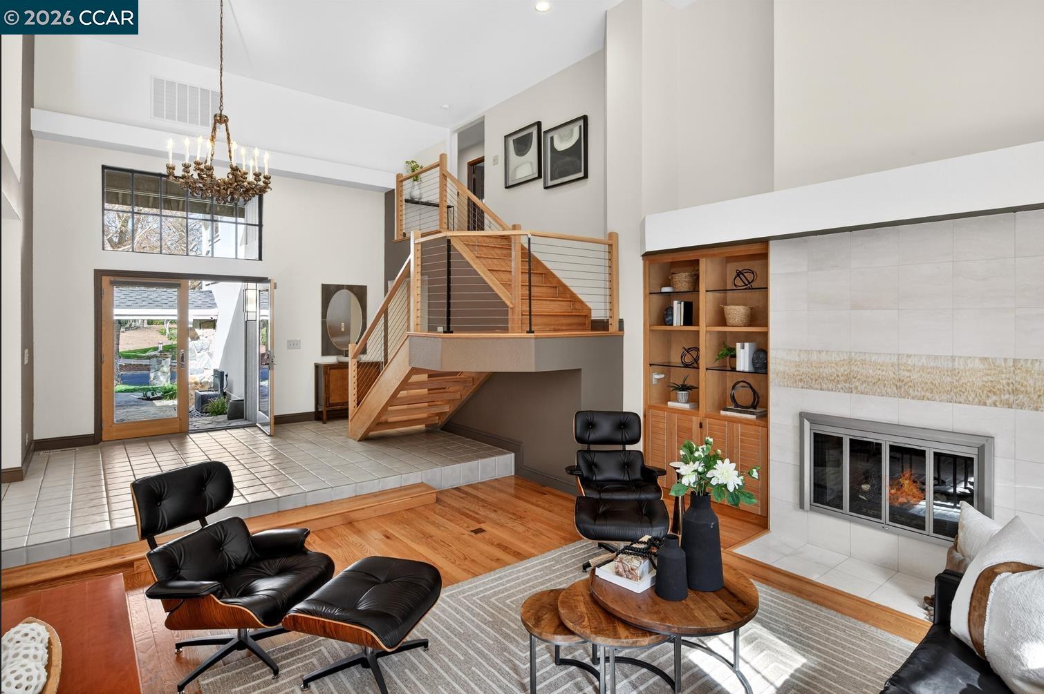 1219 Whispering Oaks Dr