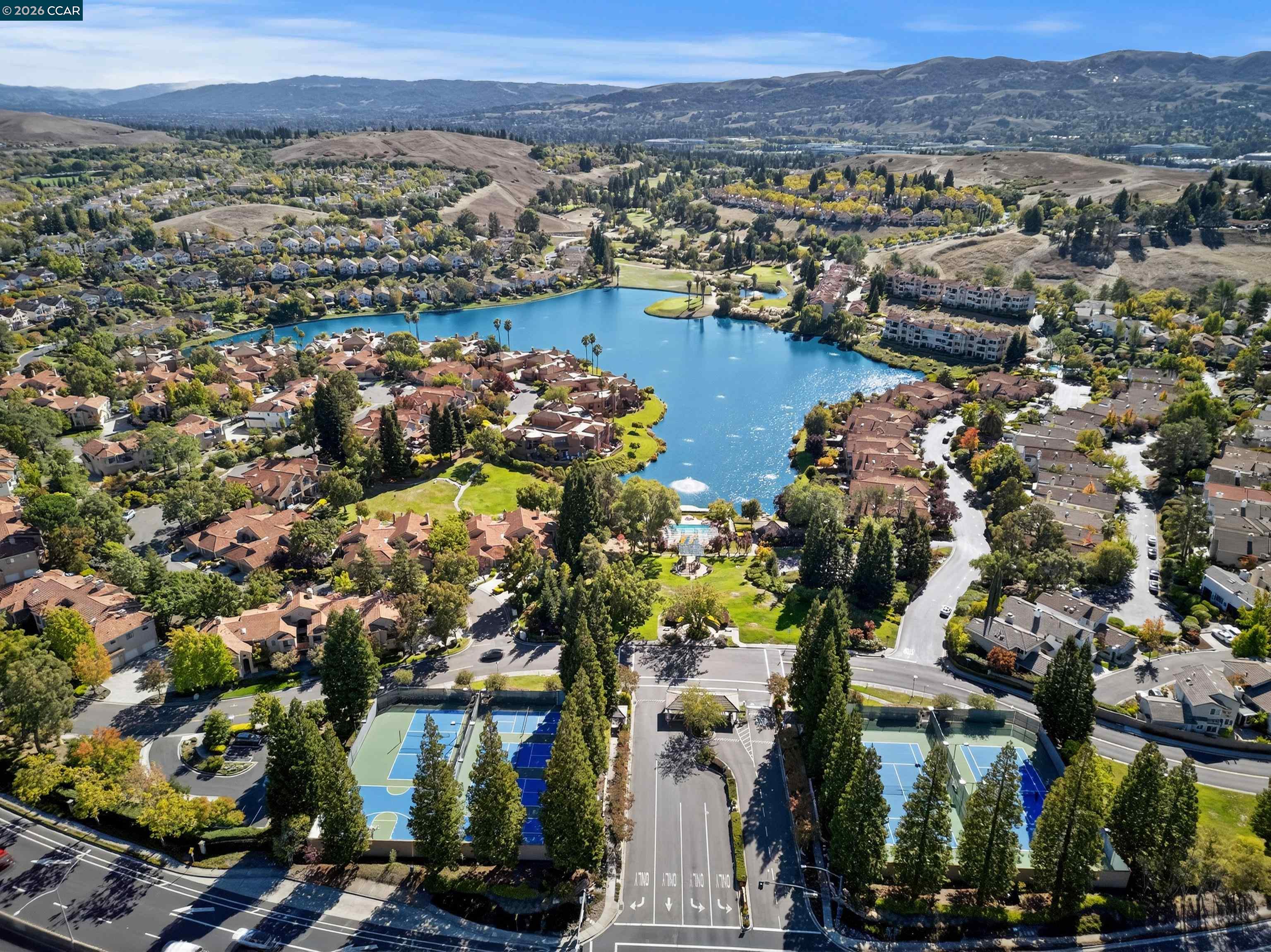 6206 Lakeview Cir
