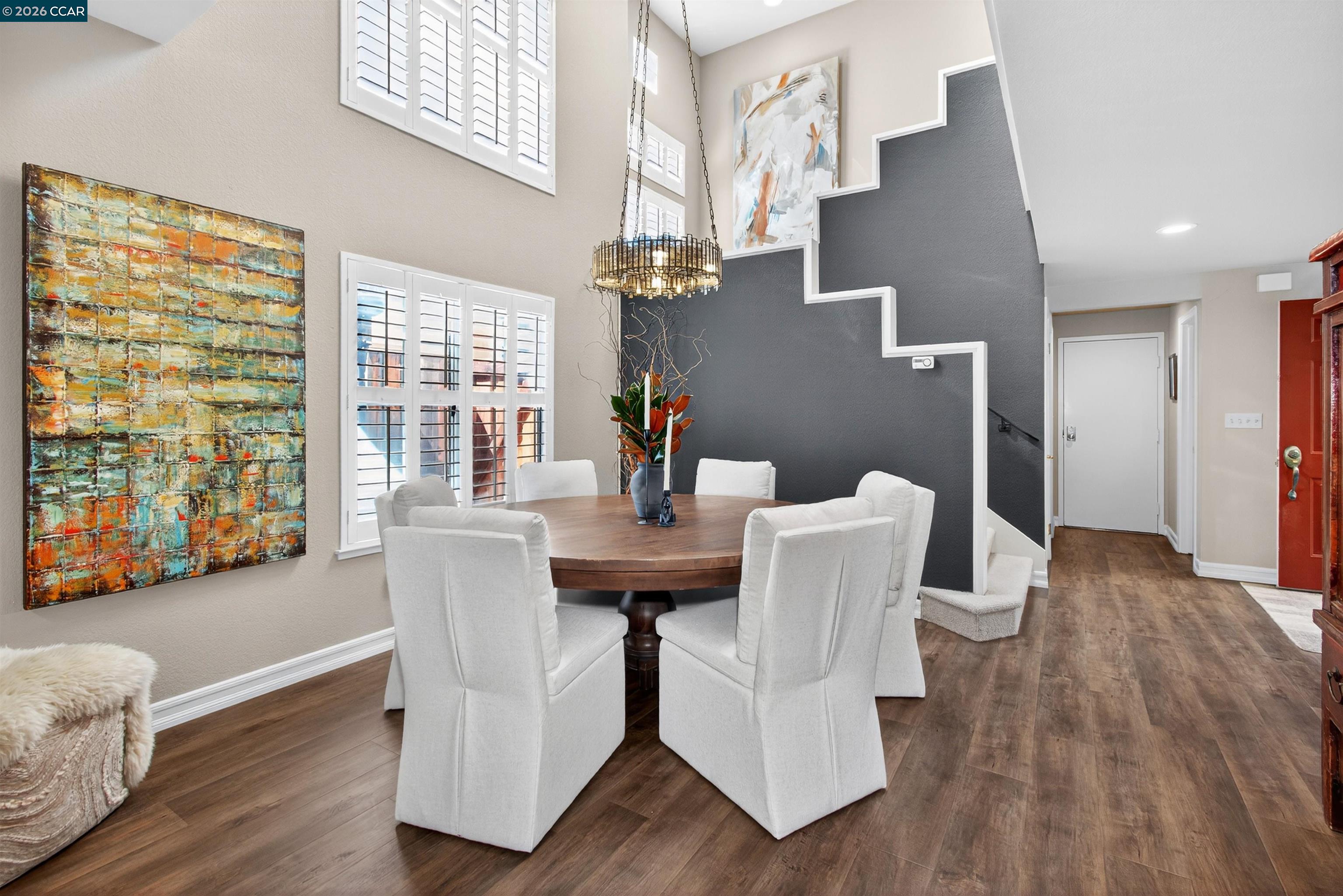 6206 Lakeview Cir
