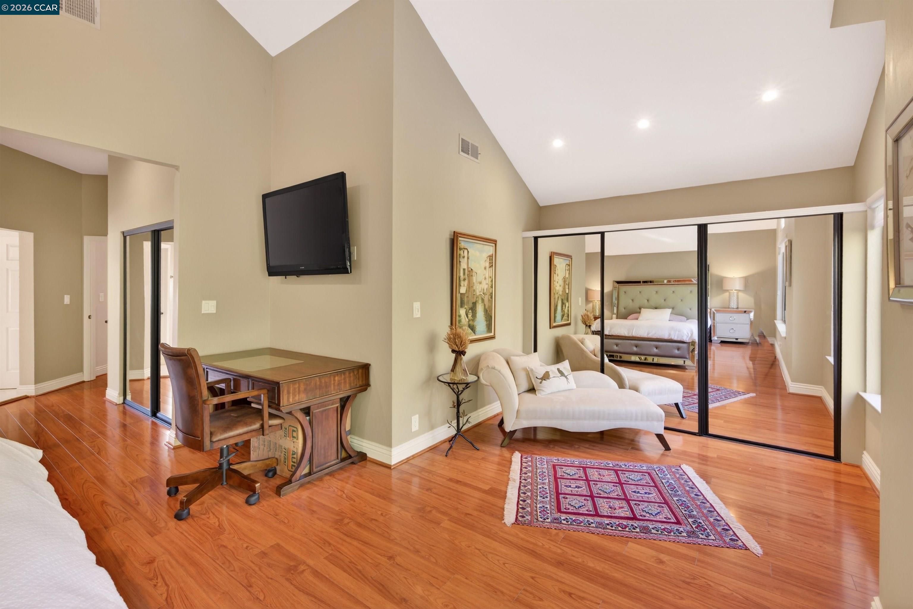 490 Eagle Valley Way