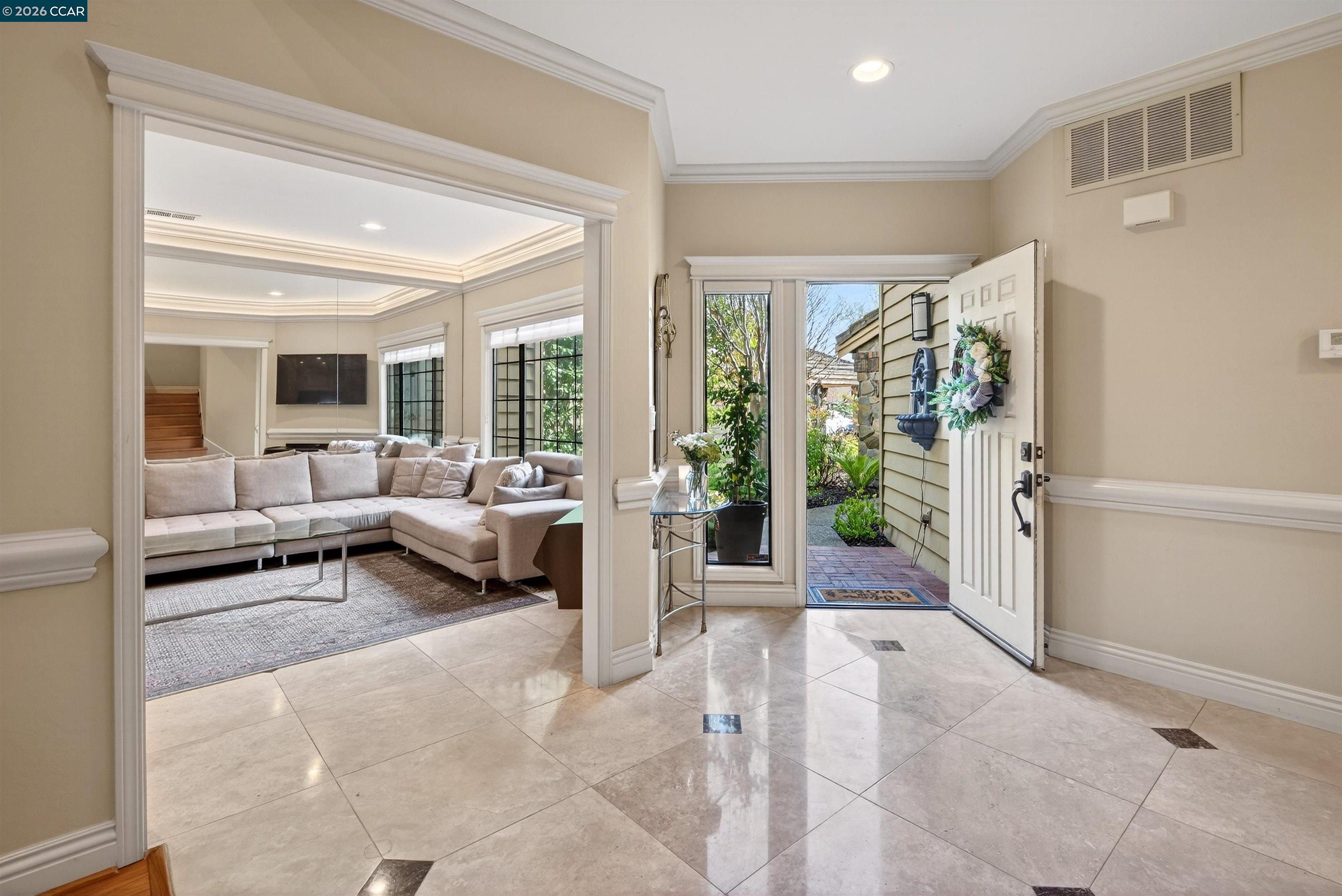 490 Eagle Valley Way