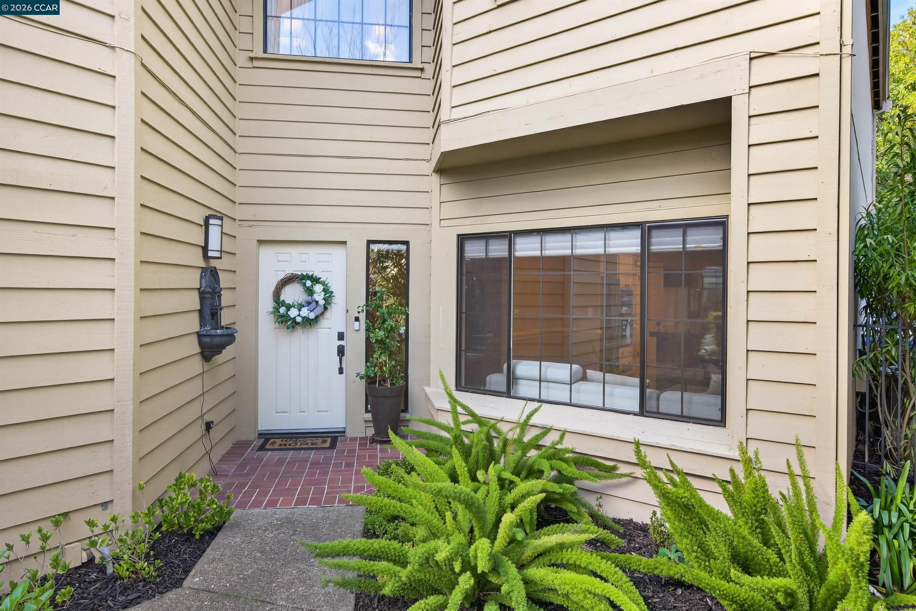 490 Eagle Valley Way