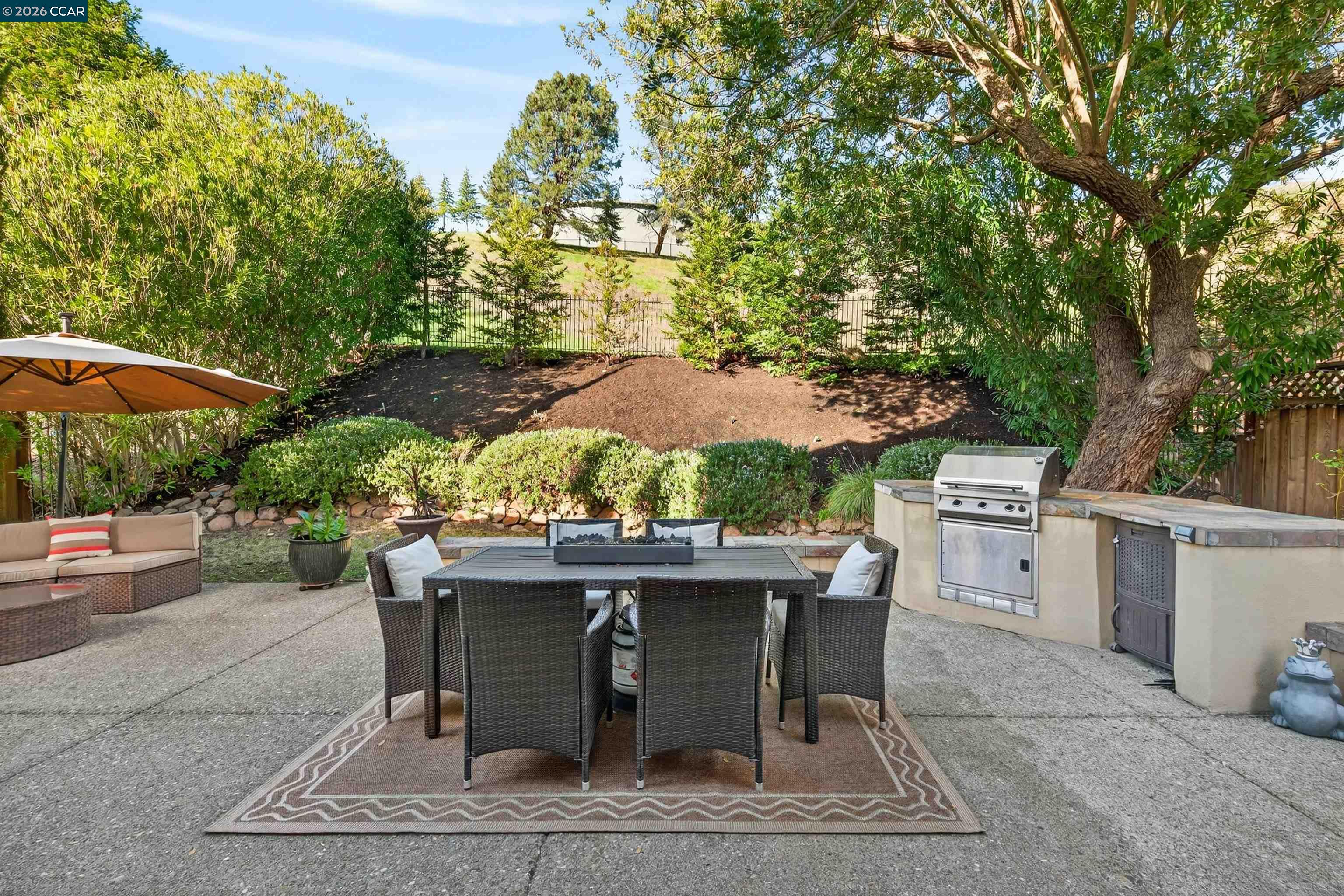 490 Eagle Valley Way