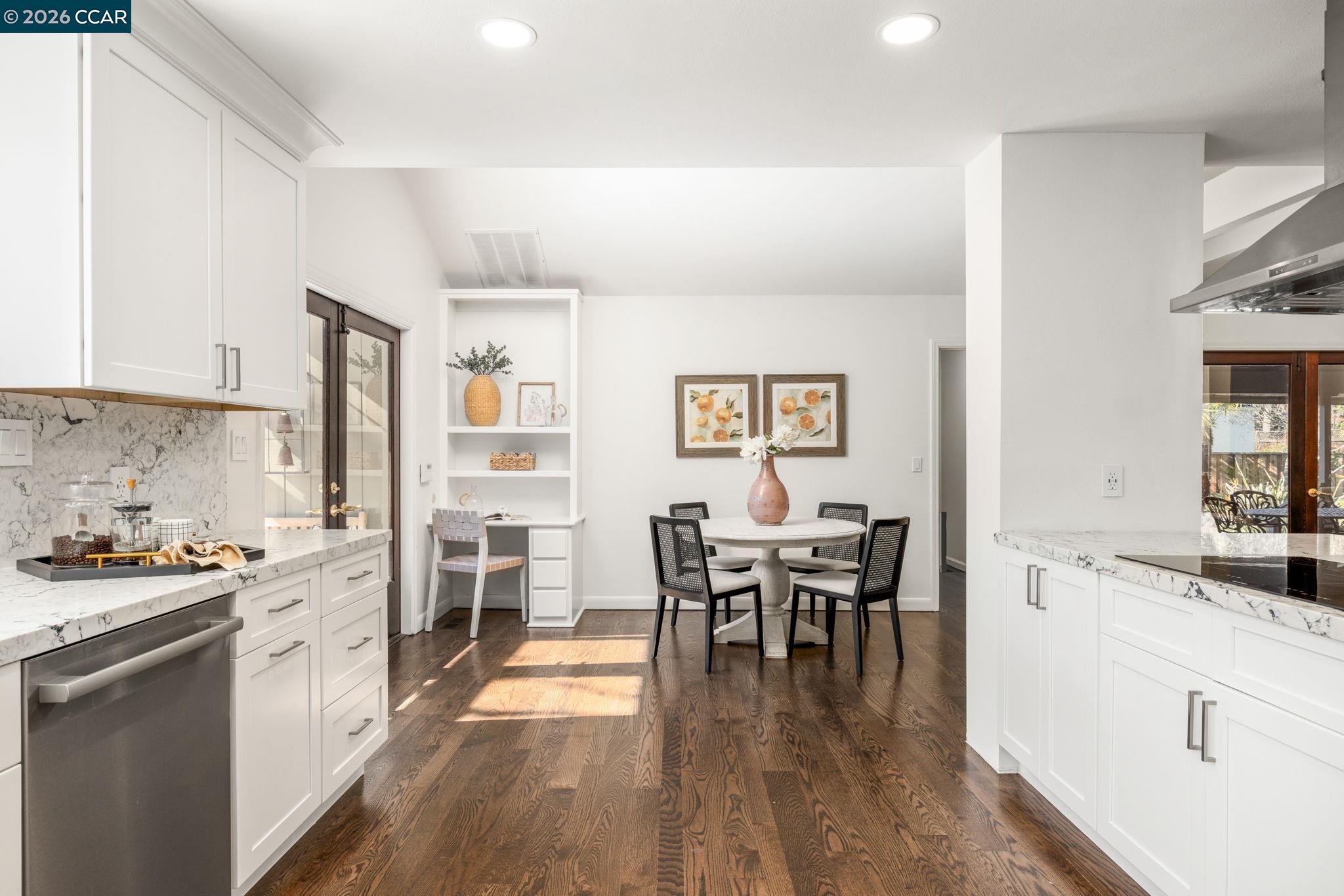 551 Blackhawk Club Dr