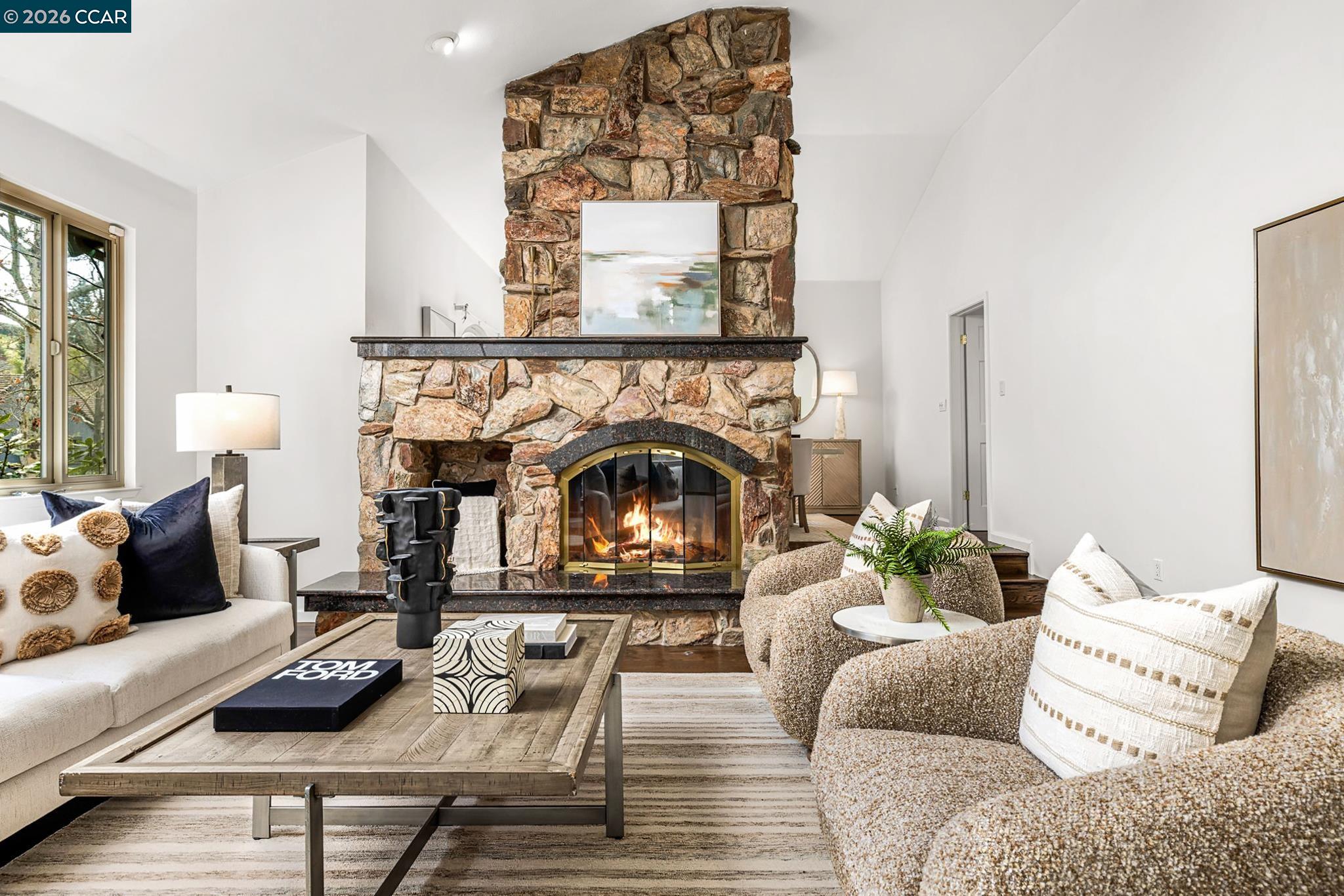 551 Blackhawk Club Dr