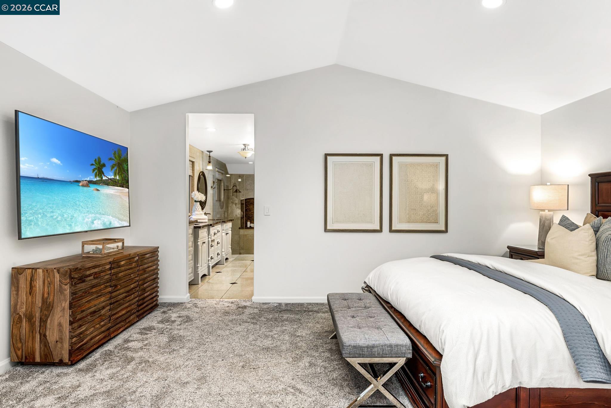 551 Blackhawk Club Dr