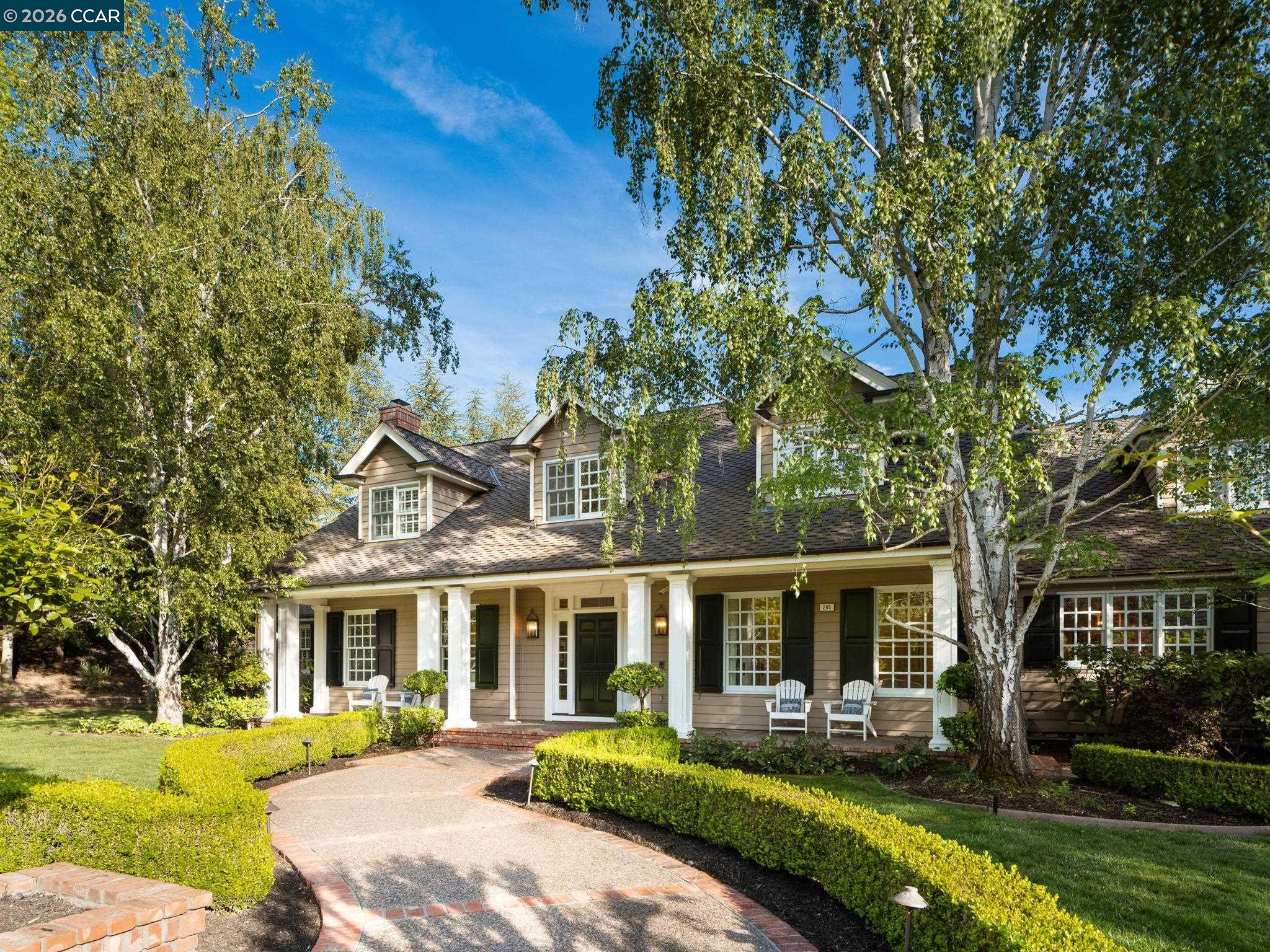 295 Barrington Ln