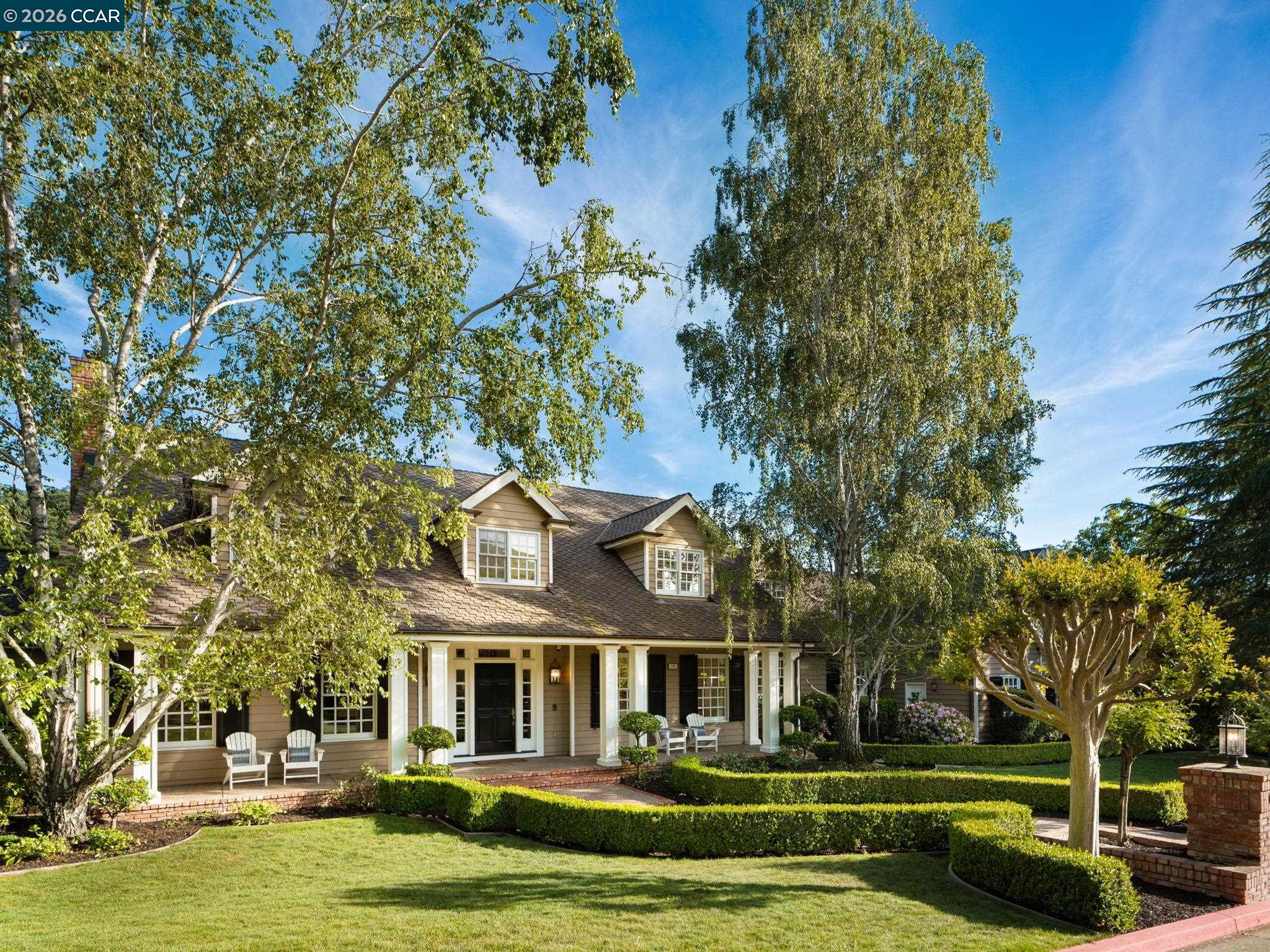 295 Barrington Ln