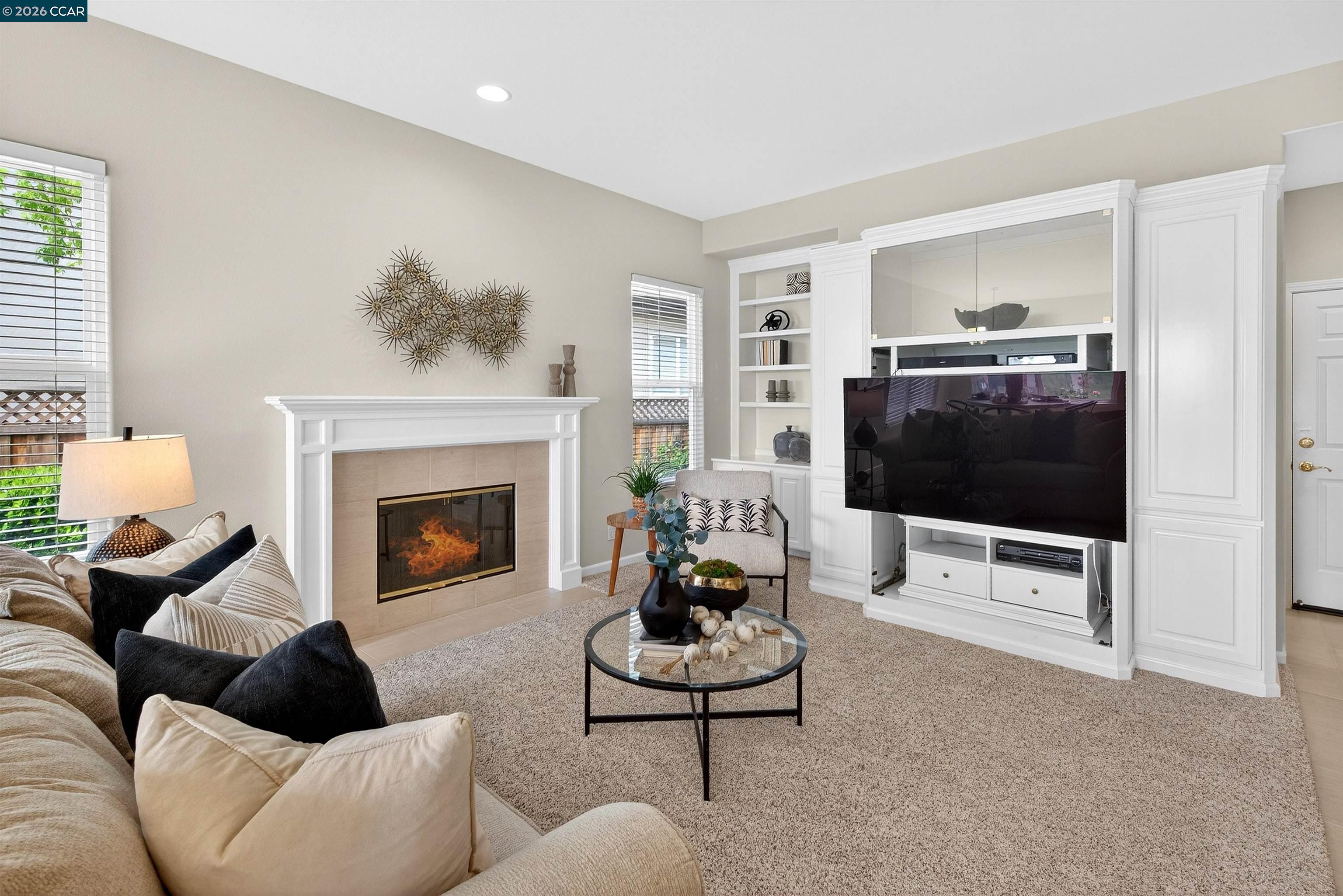 3643 Country Club Ter