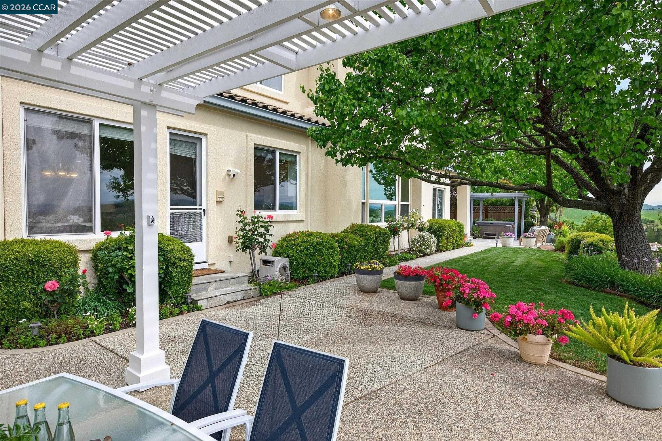 3643 Country Club Ter