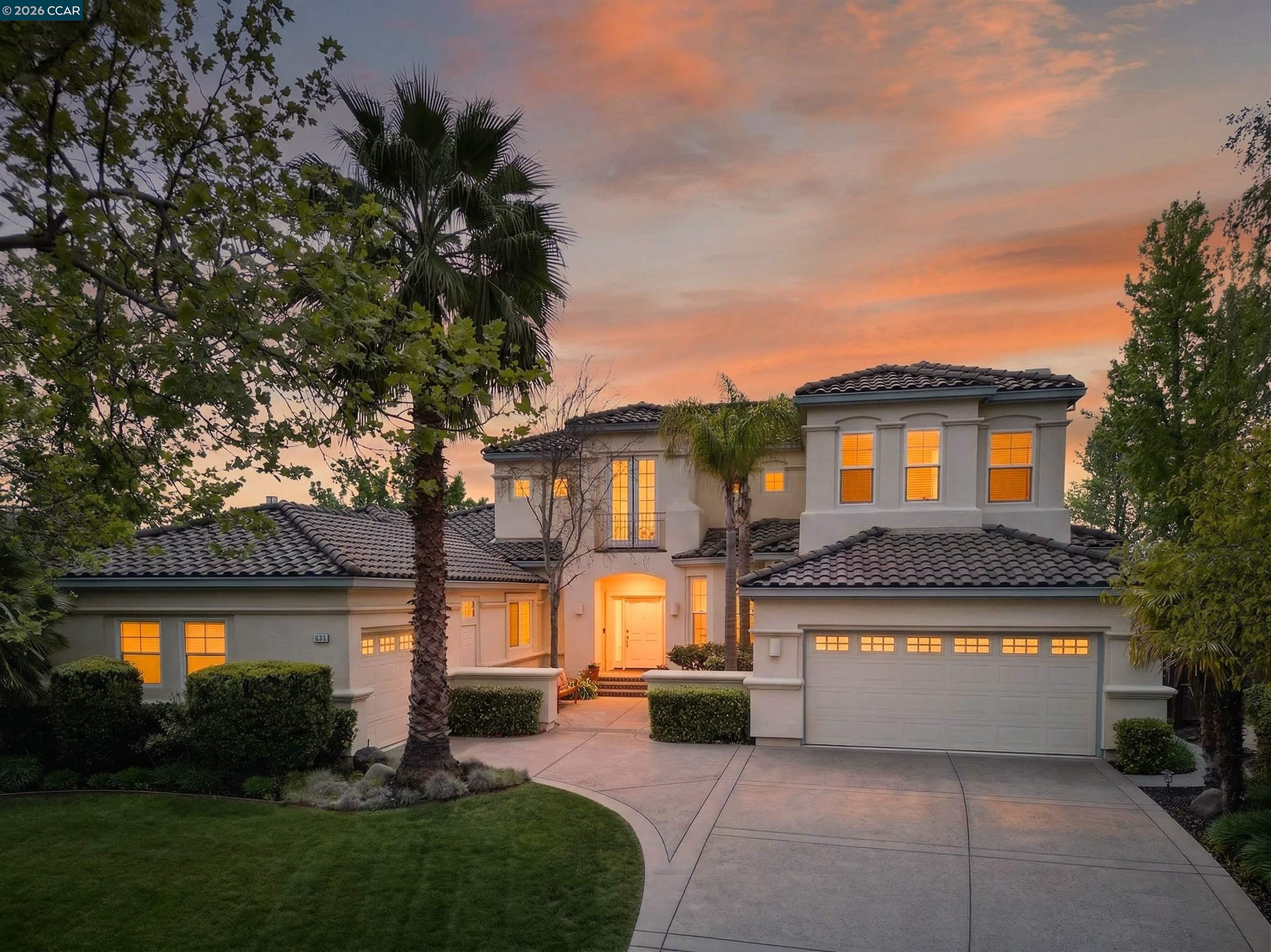 3643 Country Club Ter