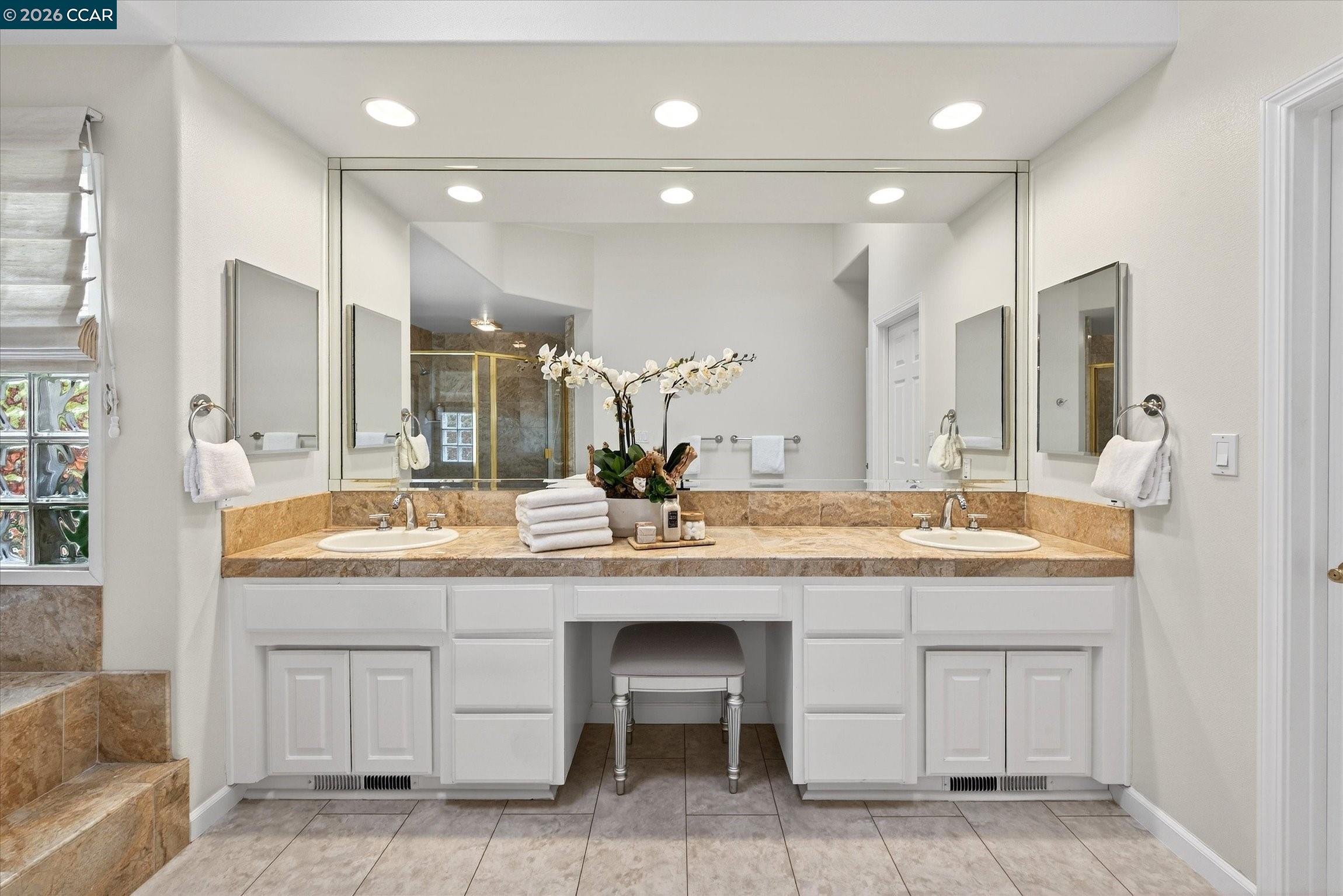 3643 Country Club Ter