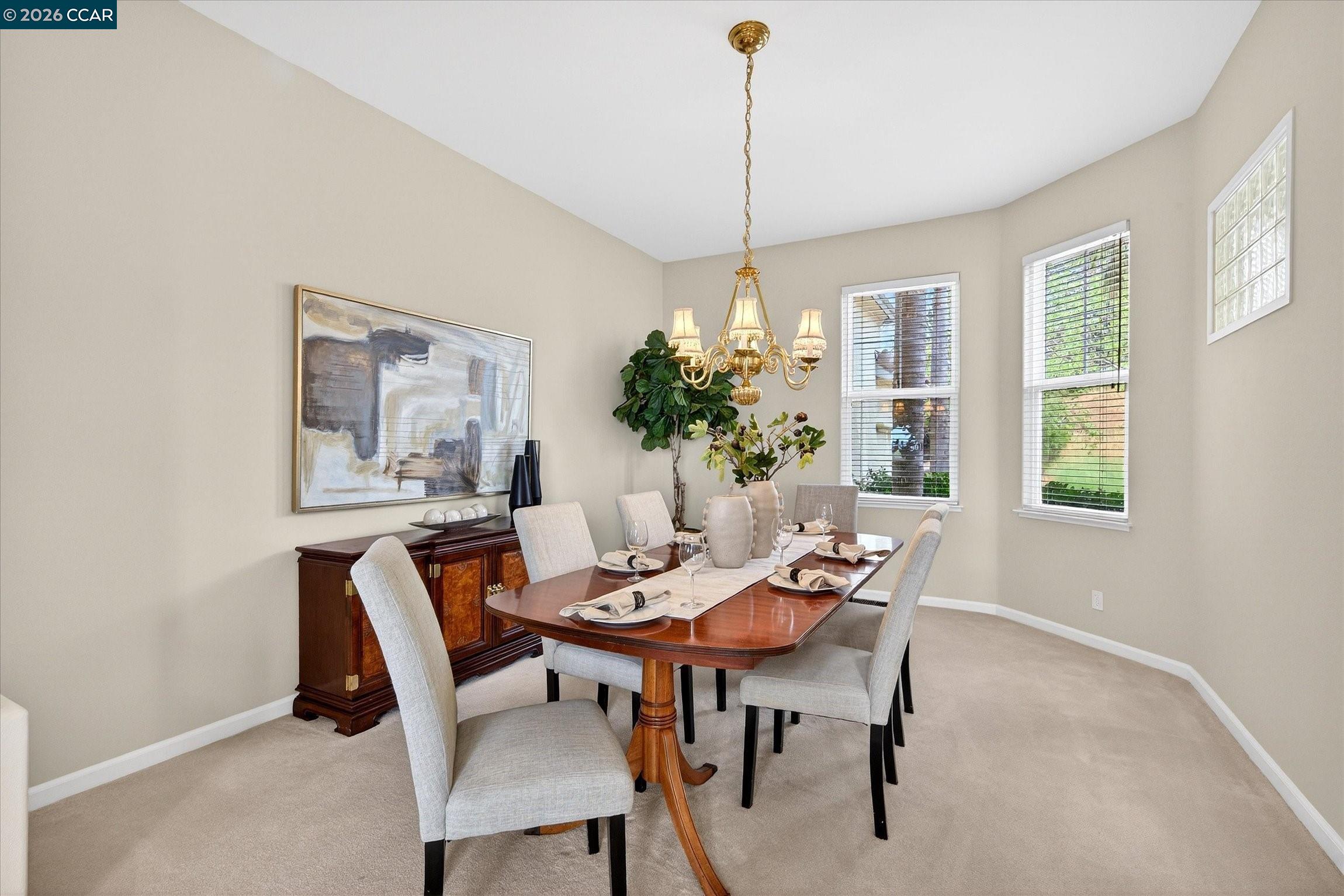 3643 Country Club Ter