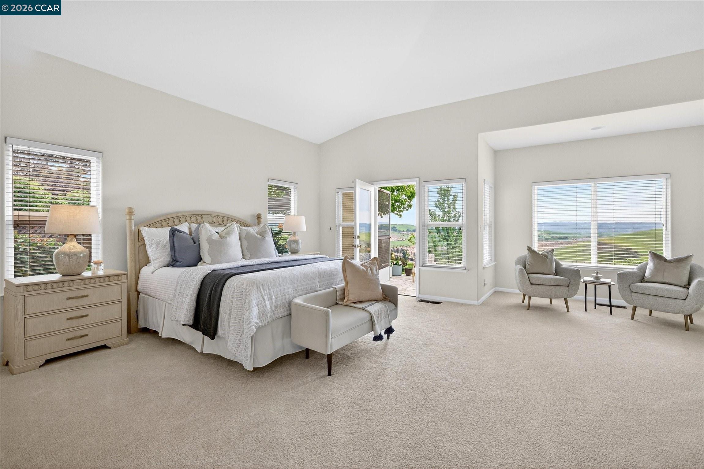 3643 Country Club Ter