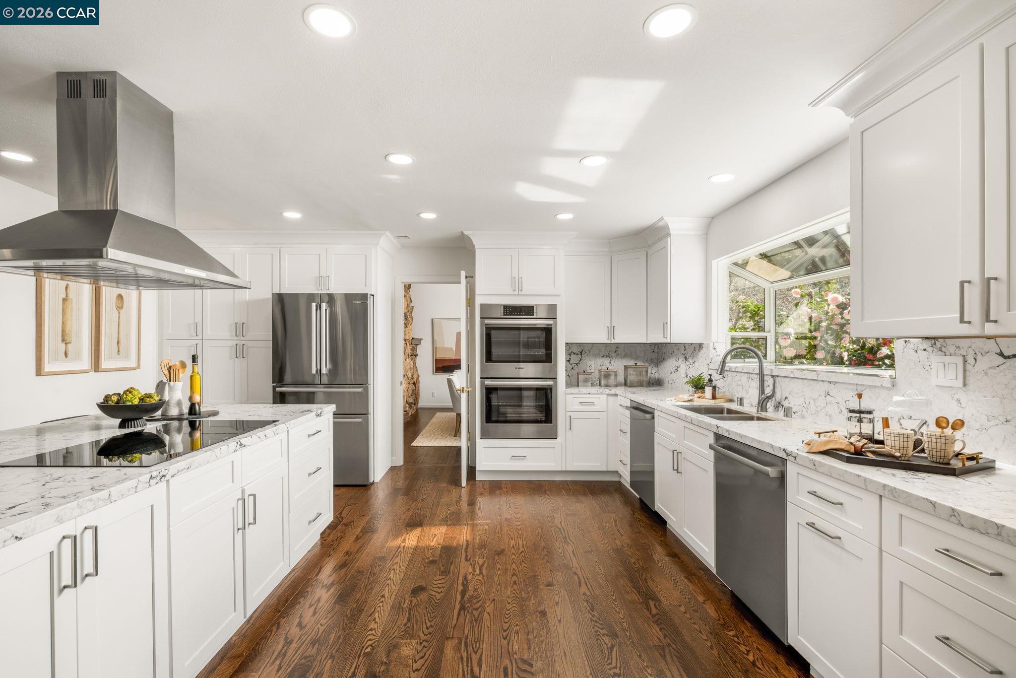 551 Blackhawk Club Dr